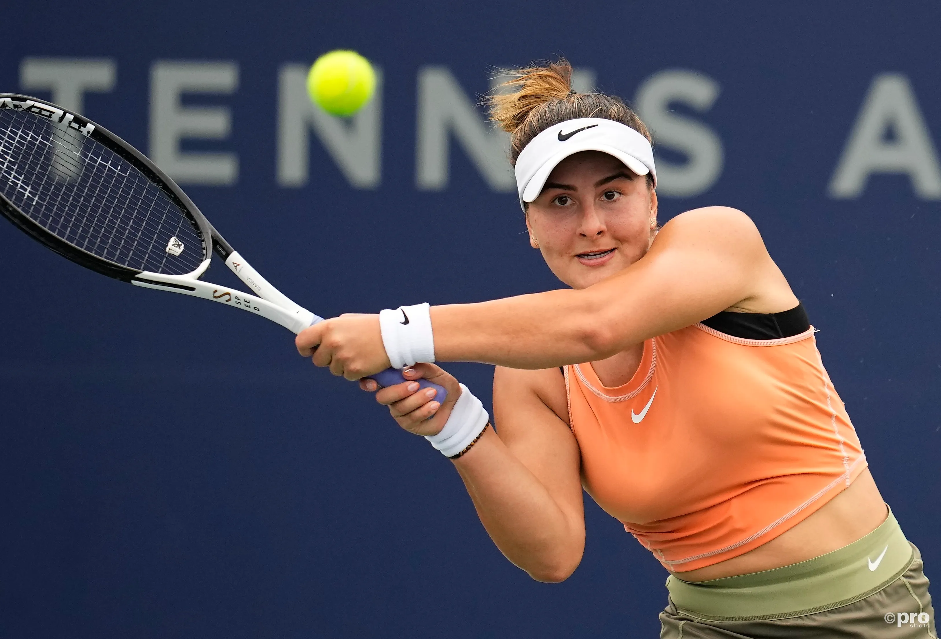 Bianca Andreescu amazed by new COVID rules at 2023 Australian Open - "Last time, I was quarantined in my room for 2 weeks"