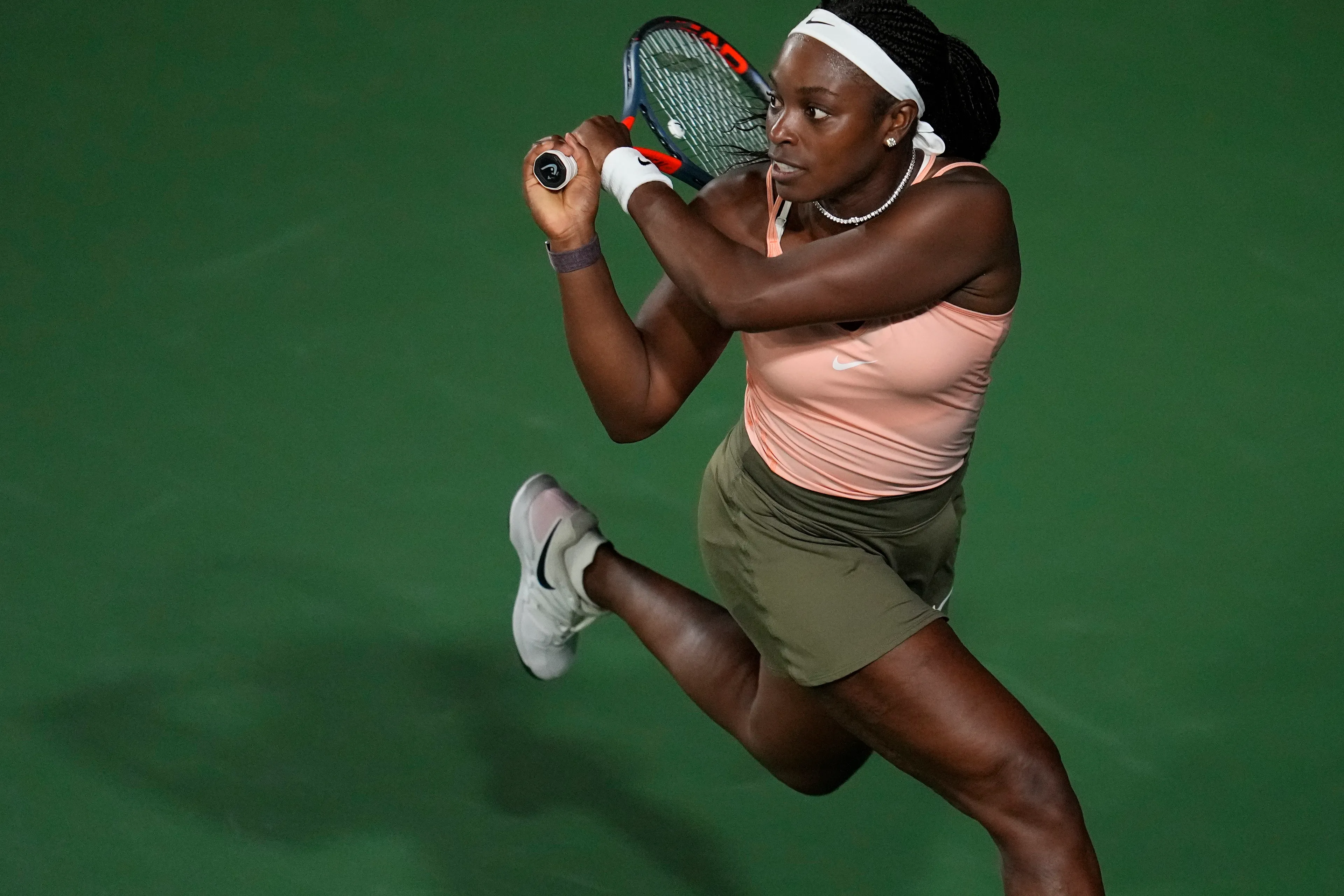 “A part-time tennis player at this point”: Fans brutally react to Sloane Stephens' slump