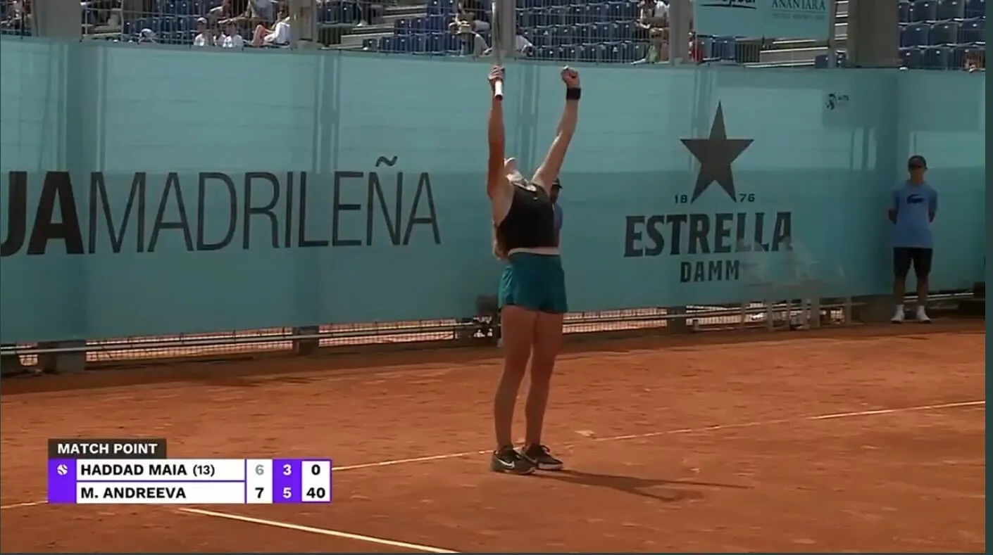 Andreeva feiert ihren 16. Geburtstag mit einem weiteren Sieg in Madrid