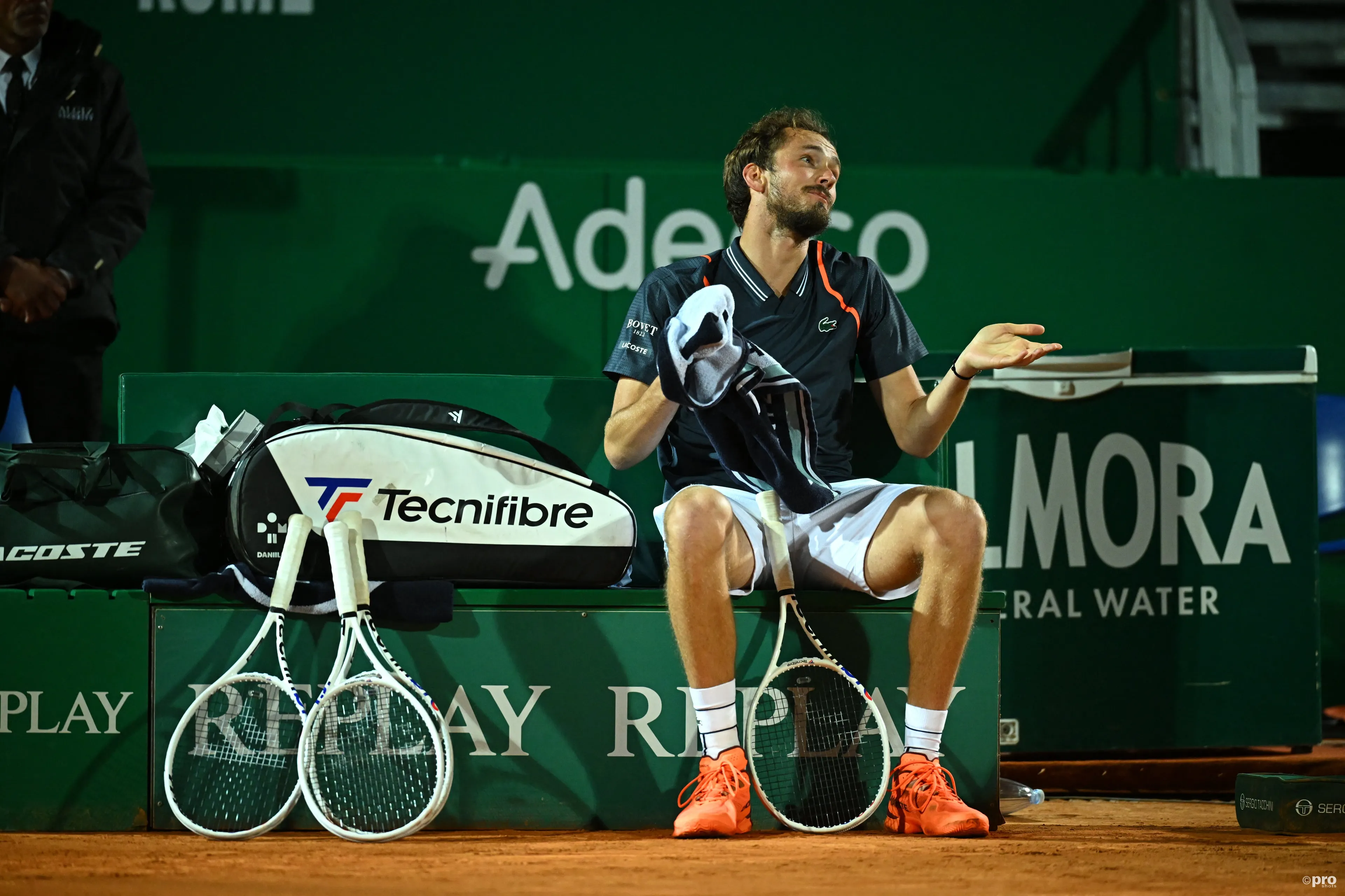 Interessante Wendung der Ereignisse: Daniil Medvedev könnte dank seiner Erfolge bei den ATP Finals das Jahr 2023 doch noch als Nummer 2 der Welt beenden