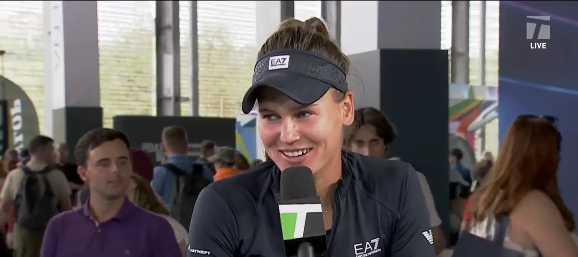 VÍDEO - Kudermetova revela su extraña receta del éxito en el Mutua Madrid Open: "Tomo cerveza para recuperarme"