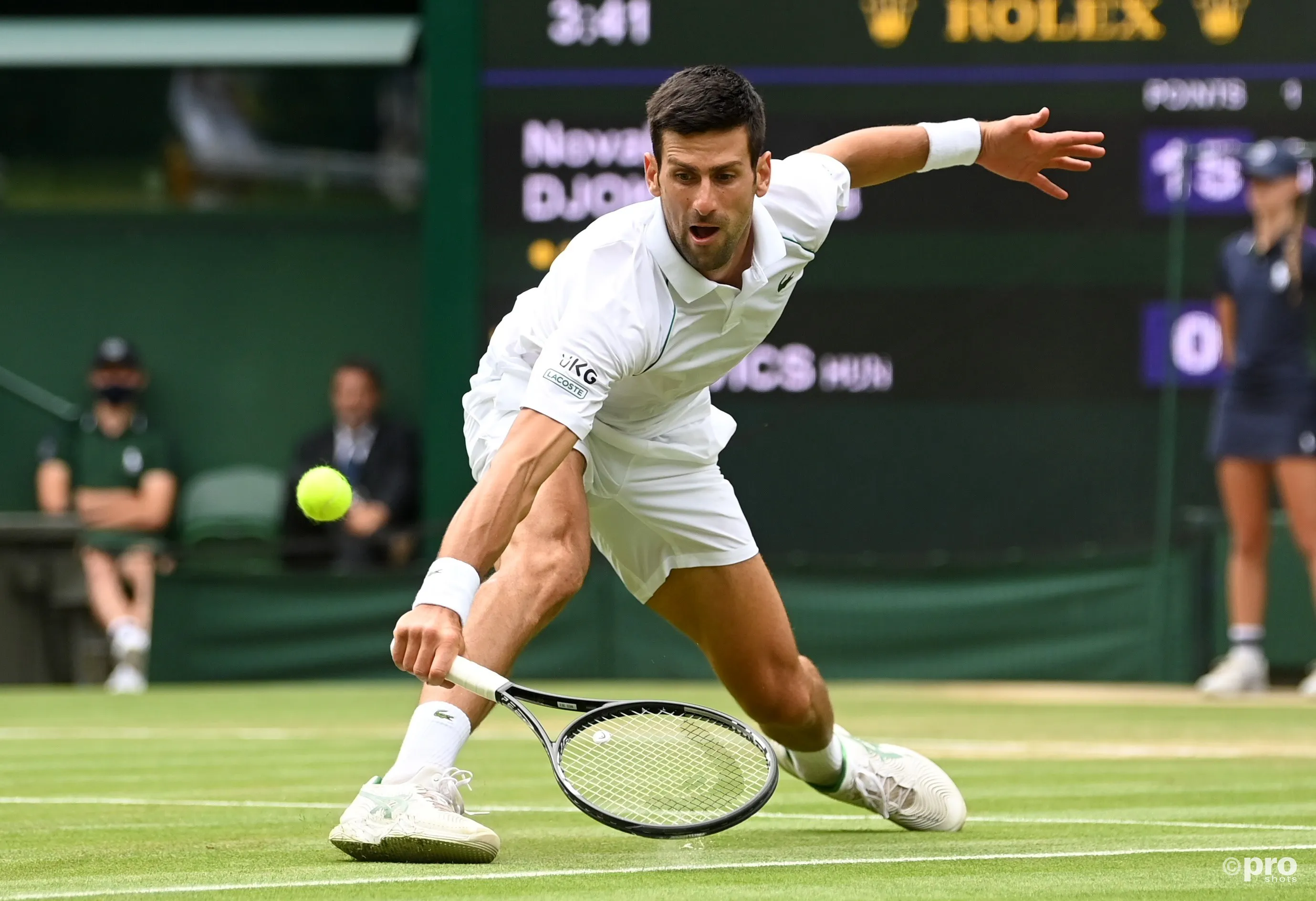 Novak Djokovic debuta por todo lo alto en Wimbledon y despeja cualquier duda sobre su estado de forma