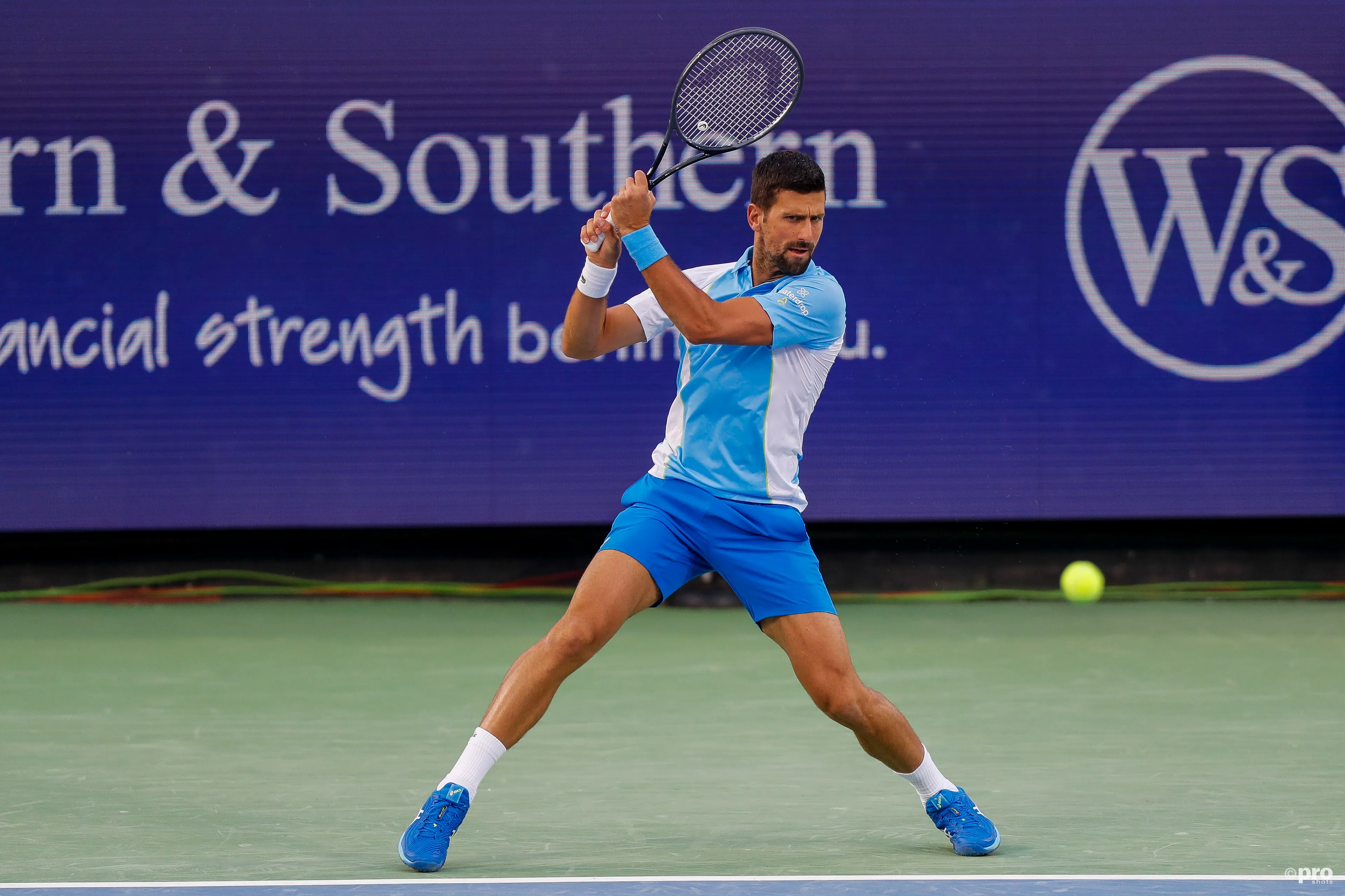 Paliza de Djokovic a Monfils en Cincinnati: ¡19-0 para el serbio ante el francés!