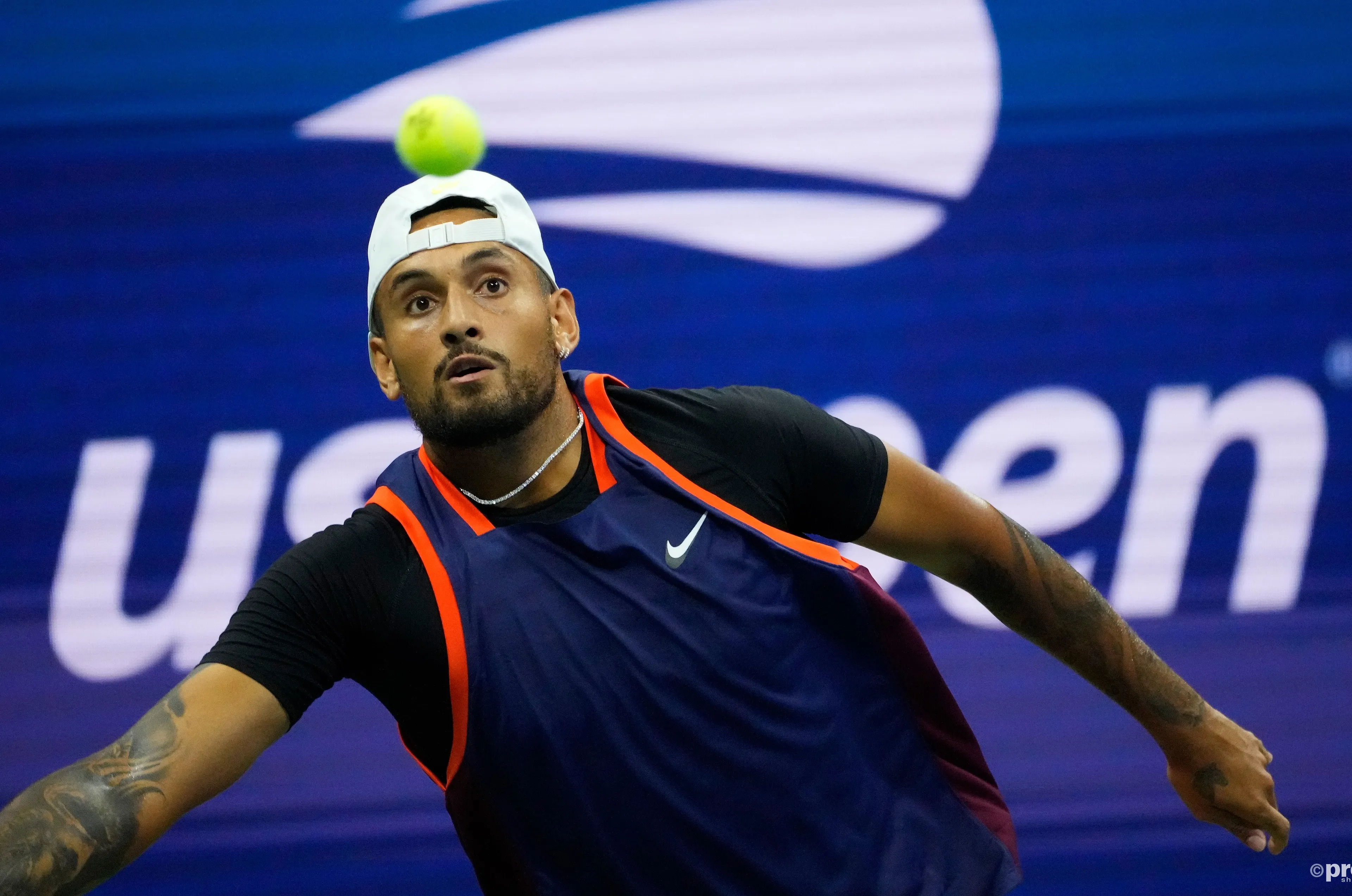 "Auch wenn ich nicht alle Ansichten von Nick Kyrgios teile, schätze ich seine Bereitschaft, unkonventionelle Meinungen zu äußern, die die Norm herausfordern." - Andreea Prisacariu