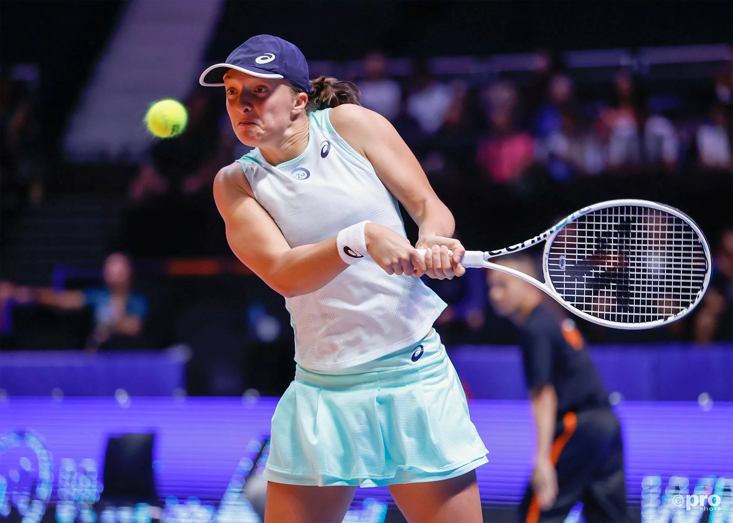 Iga Swiatek gana su primer Masters 1000 de 2023 con una dominante victoria en la final del China Open sobre Liudmila Samsonova