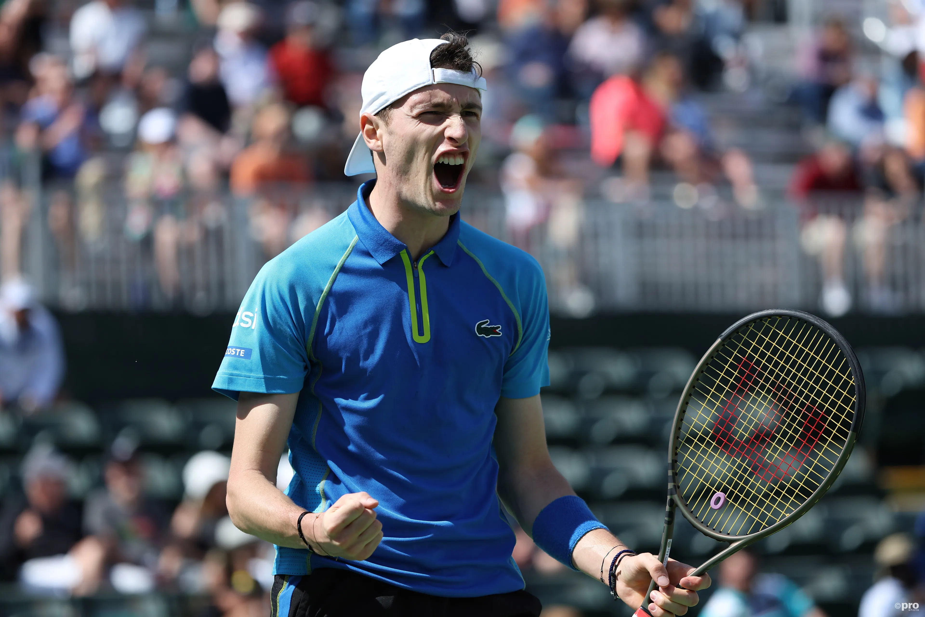 Stefanos Tsitsipas no levanta cabeza y cae en el Masters de Shanghai ante el matagigantes Ugo Humbert