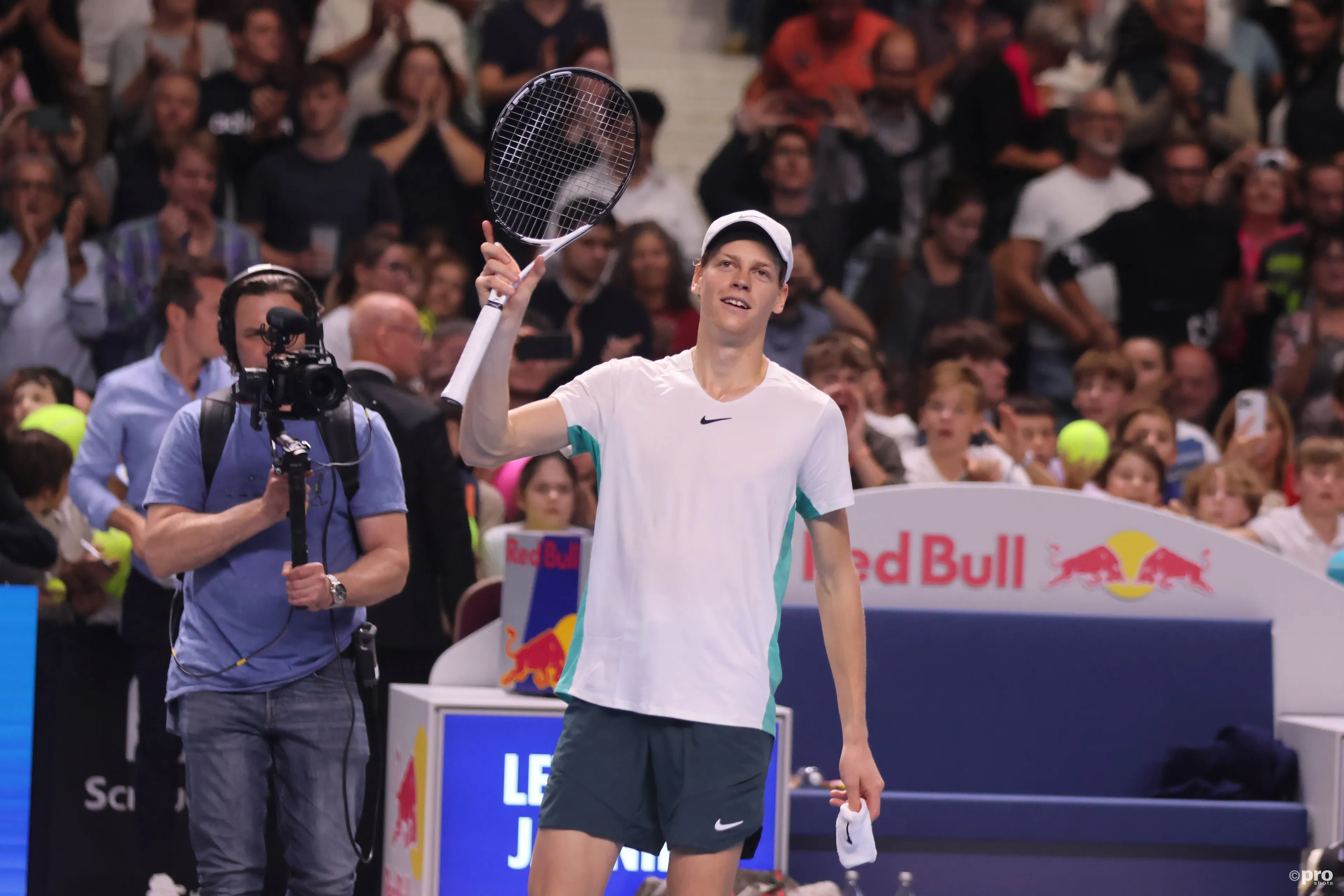 Jannik Sinner besiegt Daniil Medvedev bei den Vienna Open 2023 erneut in einem Finale nach vorherigem 6:0 Head to Head-Rückstand