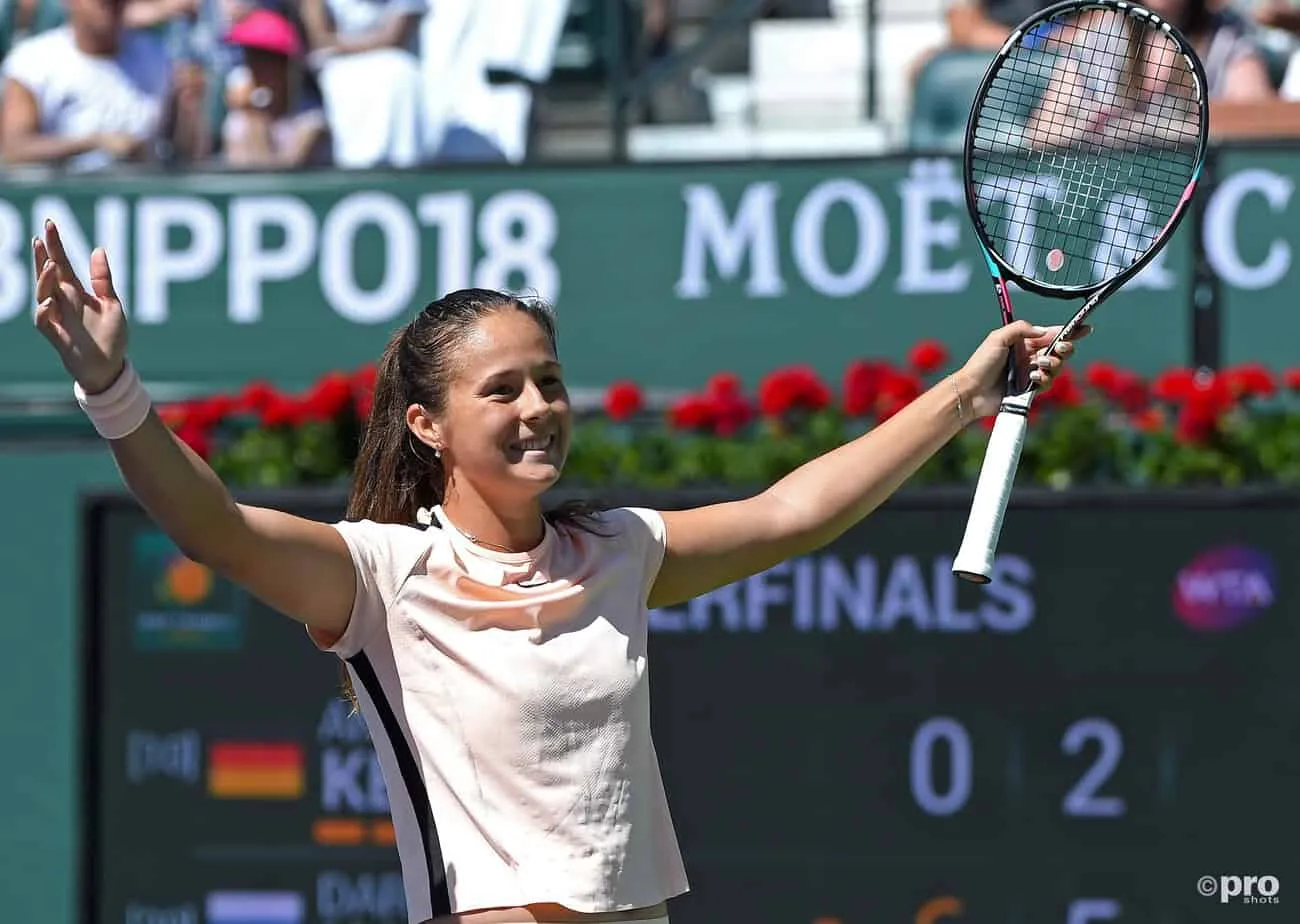 Daria Kasatkina trollt sich über das Chaos bei den WTA Finals: "Das Traurigste ist, dass wir euch nicht zeigen können, was dort in unserem Vlog los ist"