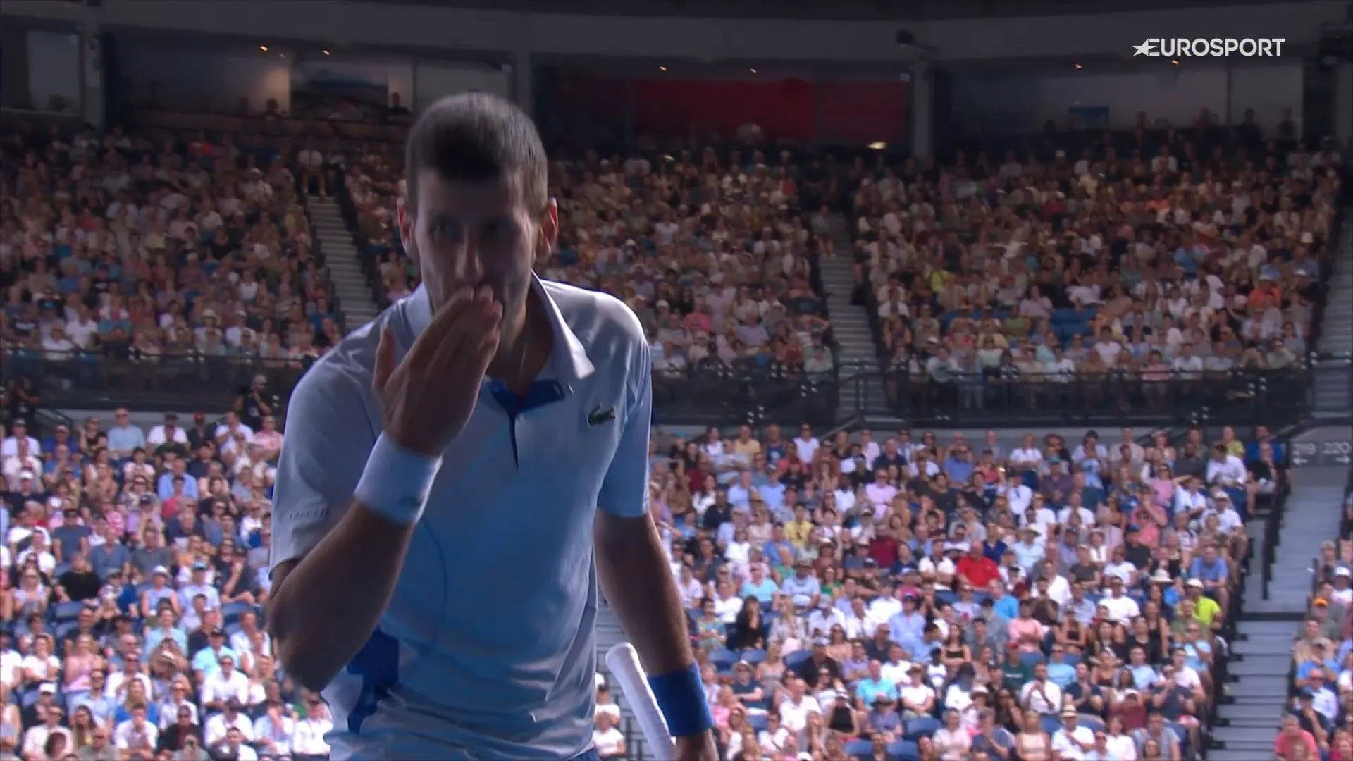 (VIDEO) The bromance continues as Novak Djokovic blows a kiss to Nick Kyrgios in the commentary booth after winning point