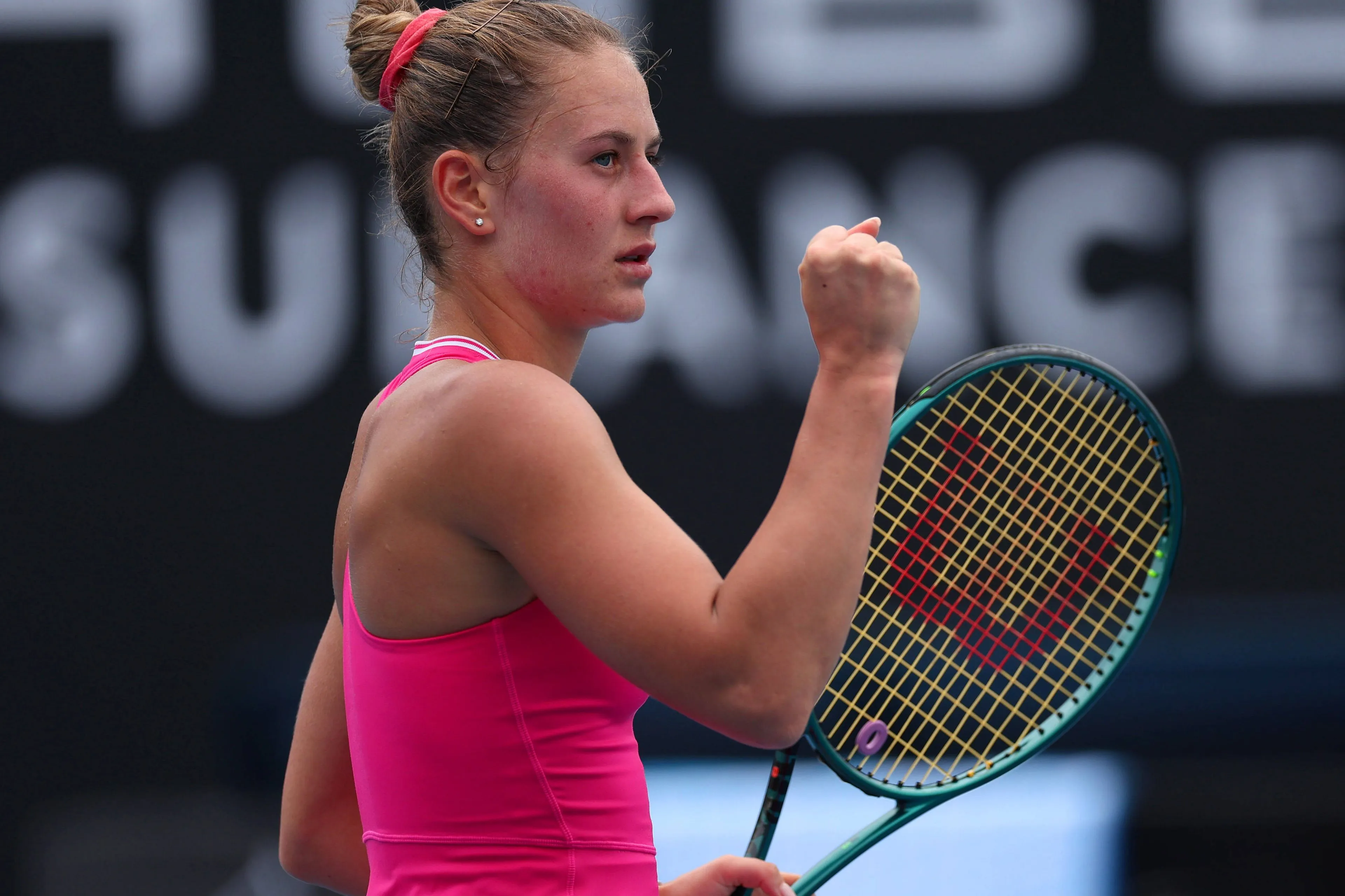 "Ich verstehe diese Spieler wirklich nicht": Marta Kostyuk verurteilt Spielerinnen, die sich dem "psychologischen Druck" und der "Propaganda" beugen, wenn sie bei der russischen Exhibition spielen