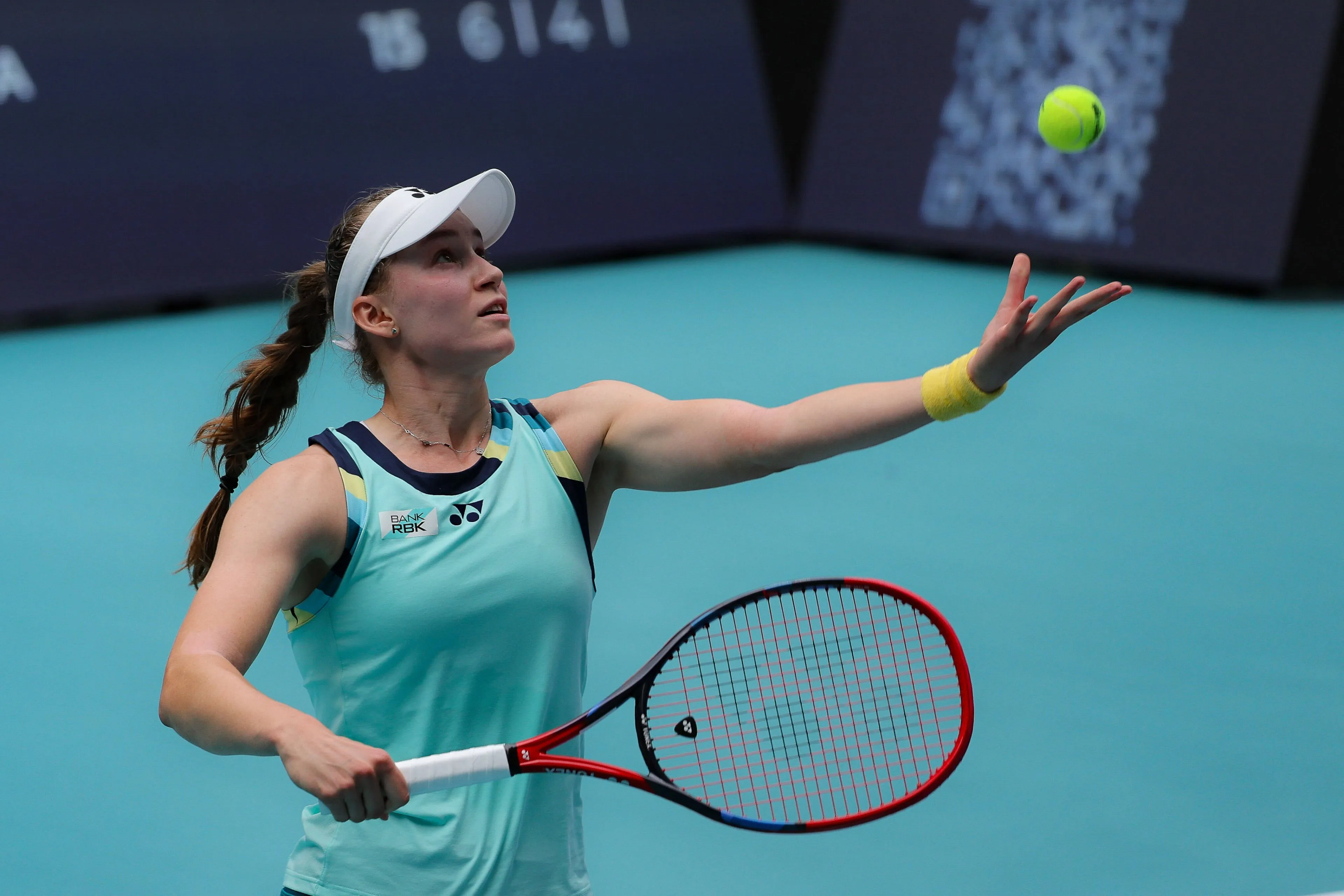 "Nach jedem Match, das ich gespielt habe, habe ich am nächsten Tag nicht trainiert": Elena RYBAKINA priorisiert Erholung nach Krankheit vor dem Miami Open-Finale