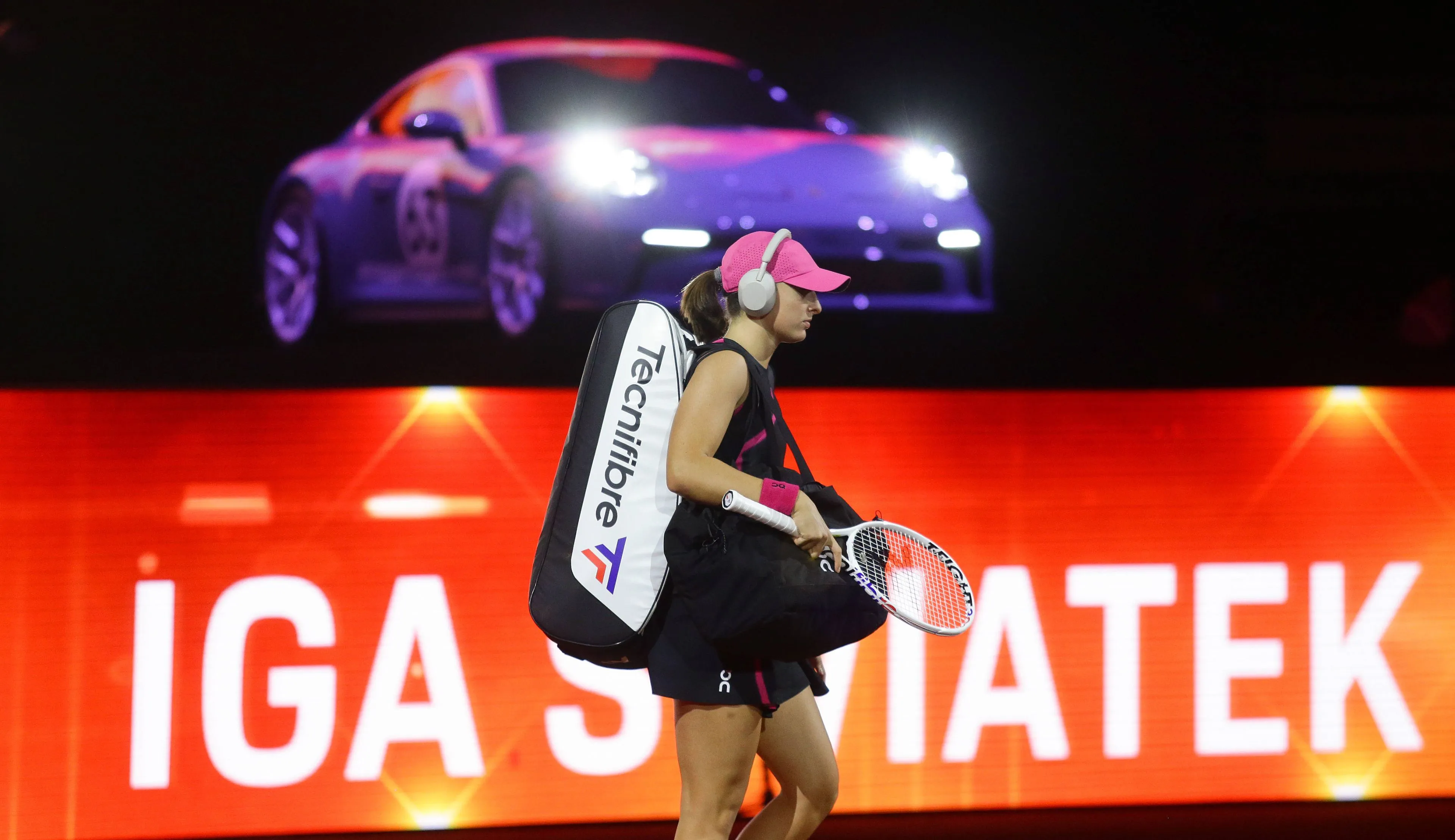 Entry List Porsche Tennis Grand Prix Stuttgart Open 2025 including Iga Swiatek, Coco Gauff, and Mirra Andreeva