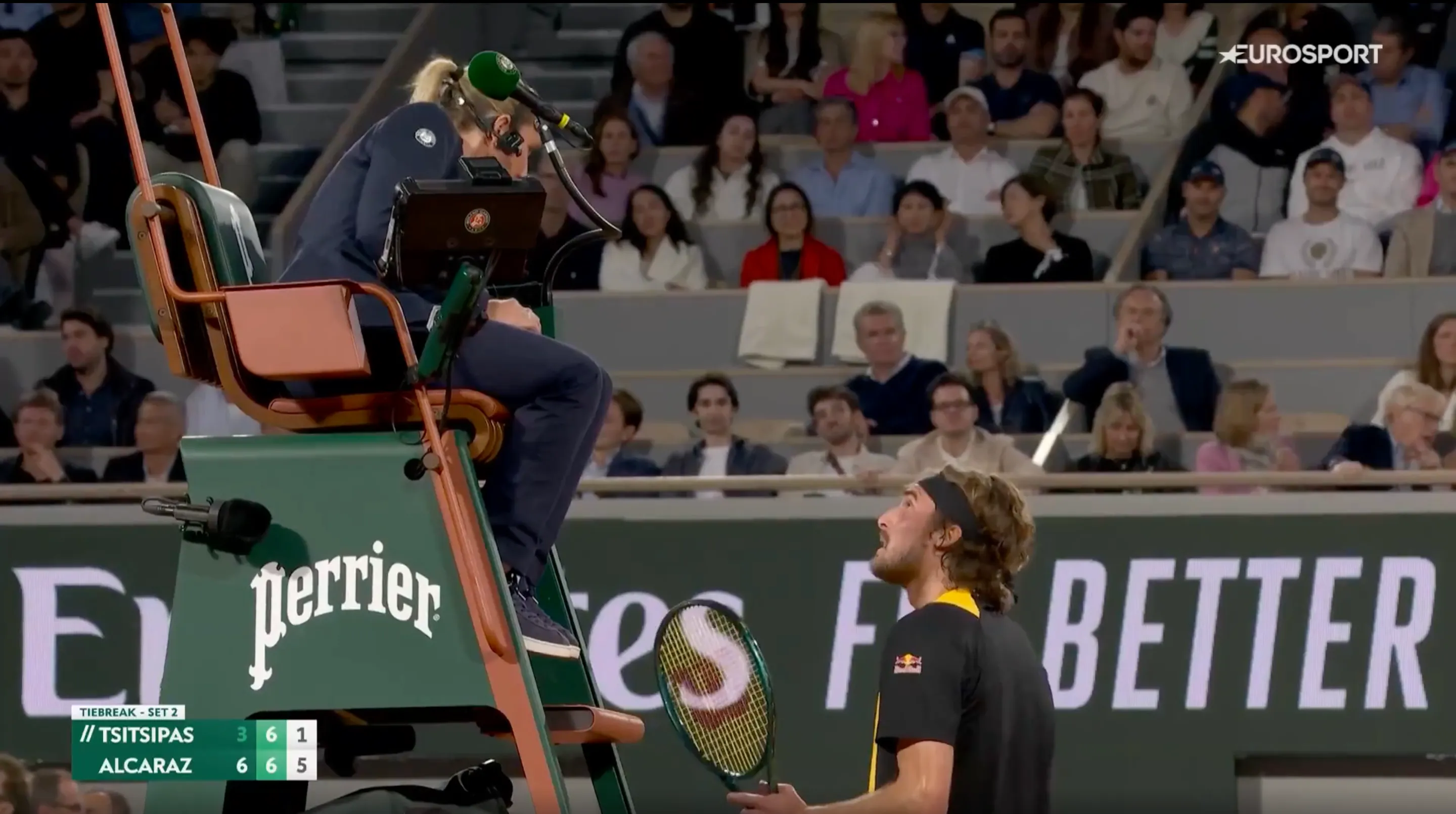 (VÍDEO) Stefanos Tsitsipas se queja de los gritos de Carlos Alcaraz y el español se ríe