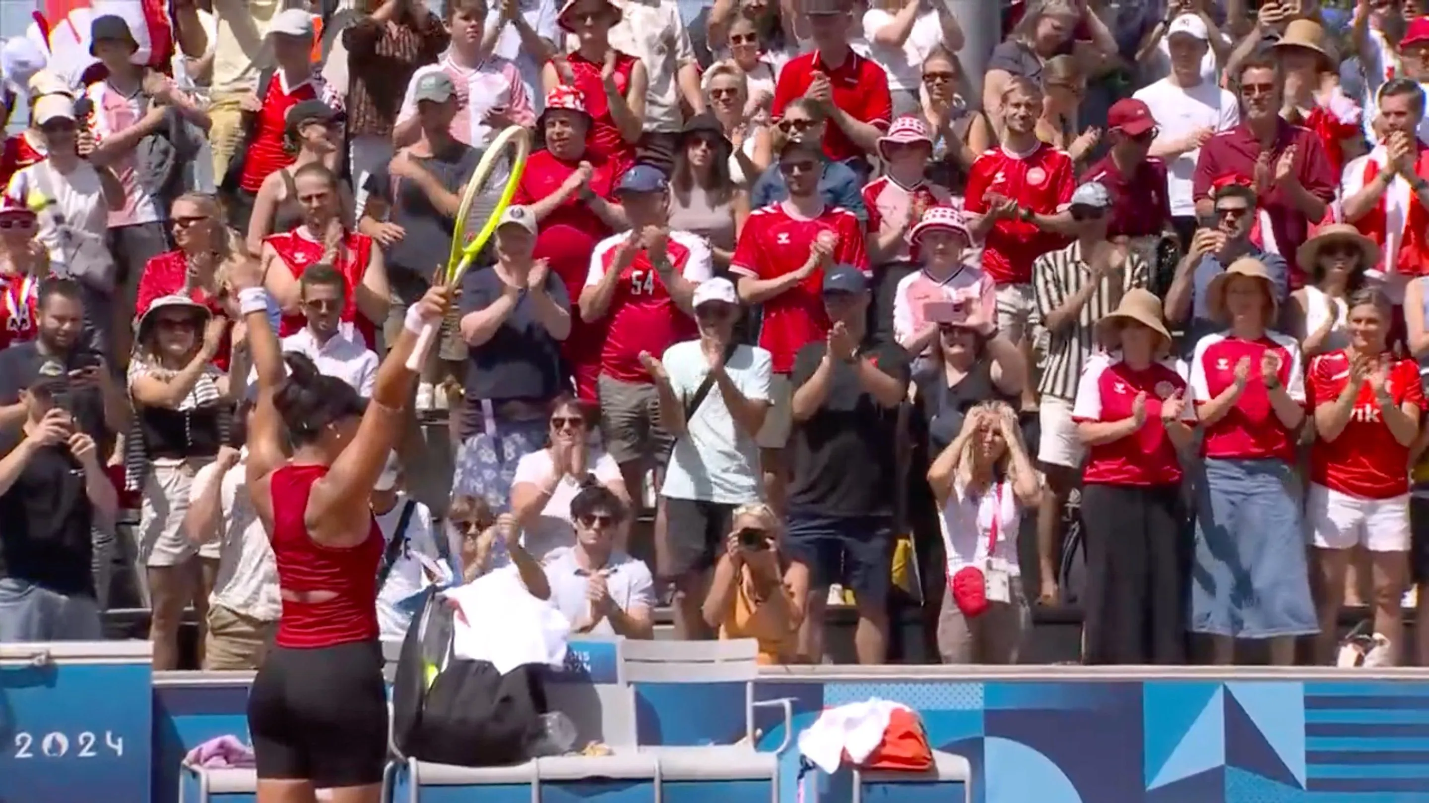 Bianca Andreescu makes long awaited Olympic Games debut with thumping win against Clara Tauson