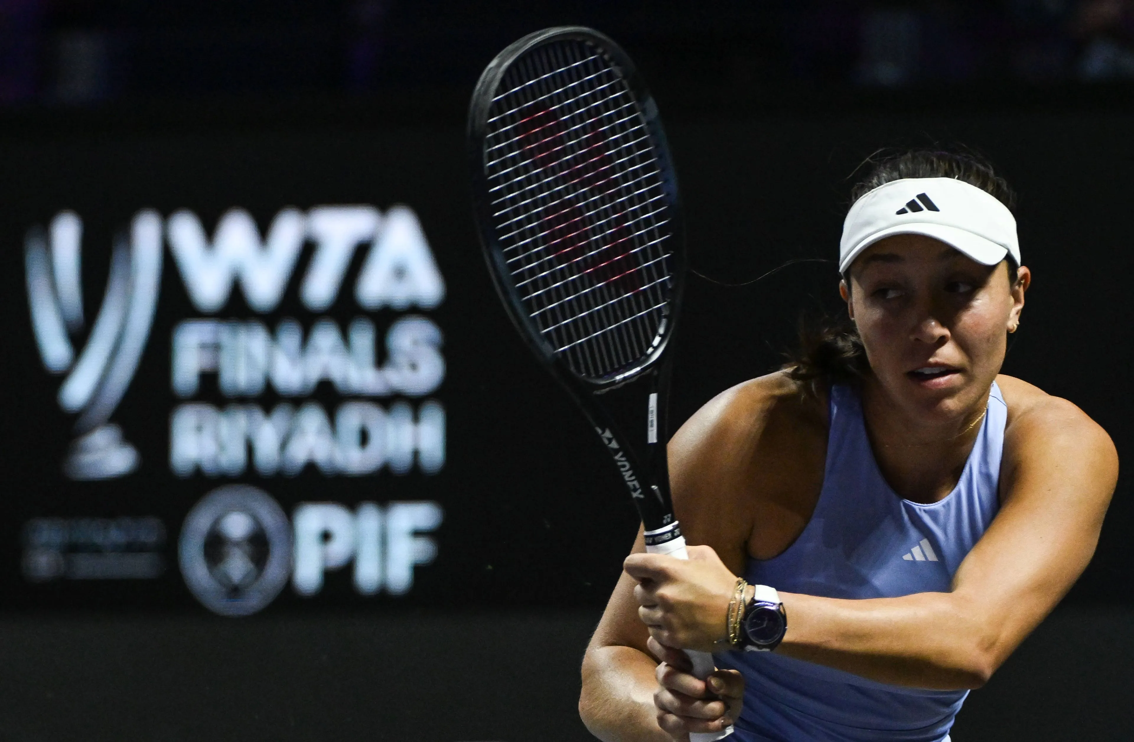 Jessica Pegula zieht sich verletzungsbedingt von den WTA Finals zurück, Daria Kasatkina springt für Swiatek ein