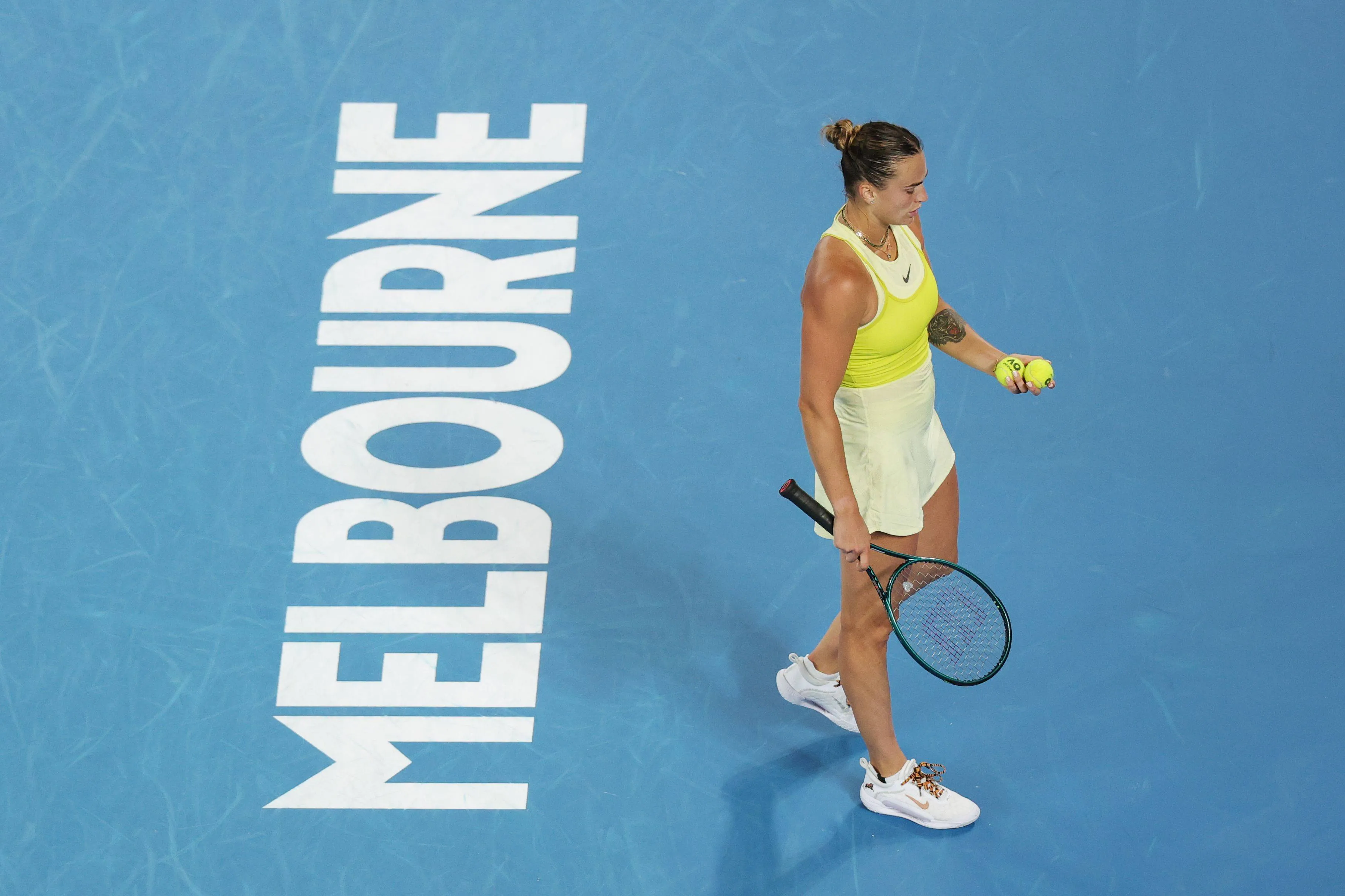 Aryna Sabalenka eases past best friend Paula Badosa into third straight Australian Open Final