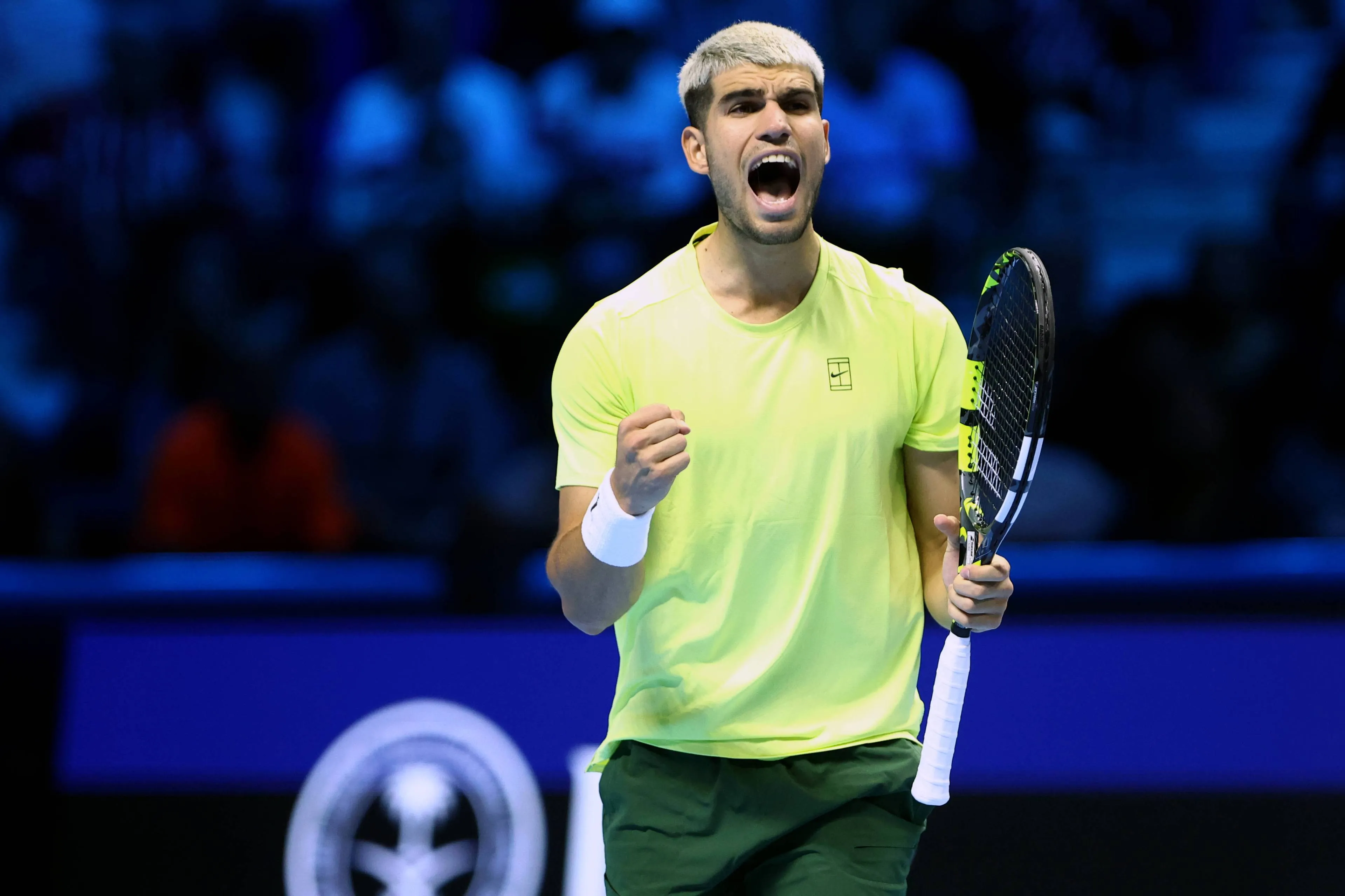Carlos Alcaraz garante o n.º 1 mundial no final da época, ao bater Musetti em dois sets nas ATP Finals