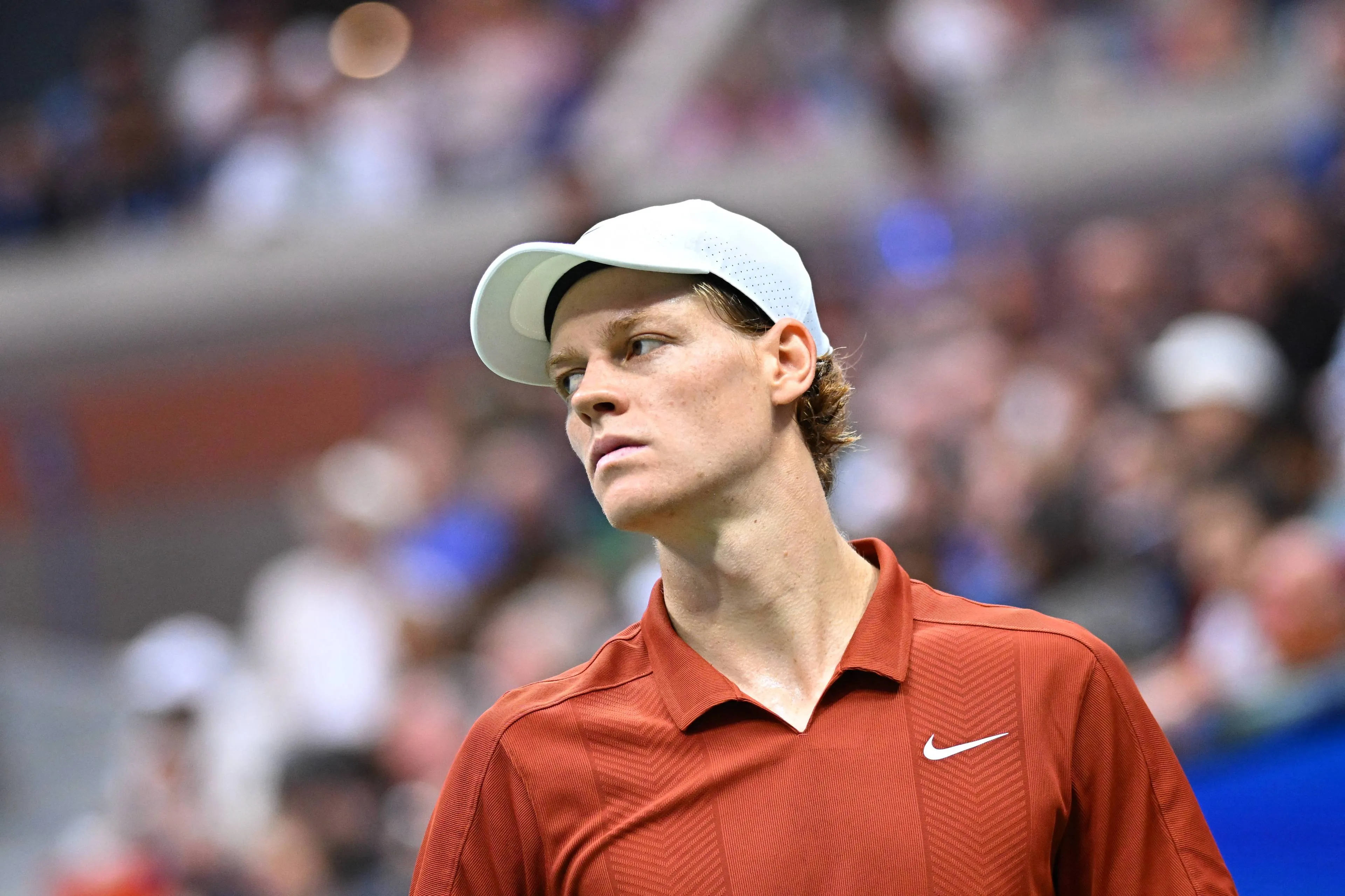 De volta ao topo: Jannik Sinner volta a ser o número 1 do mundo e vence o Masters de Paris pela primeira vez