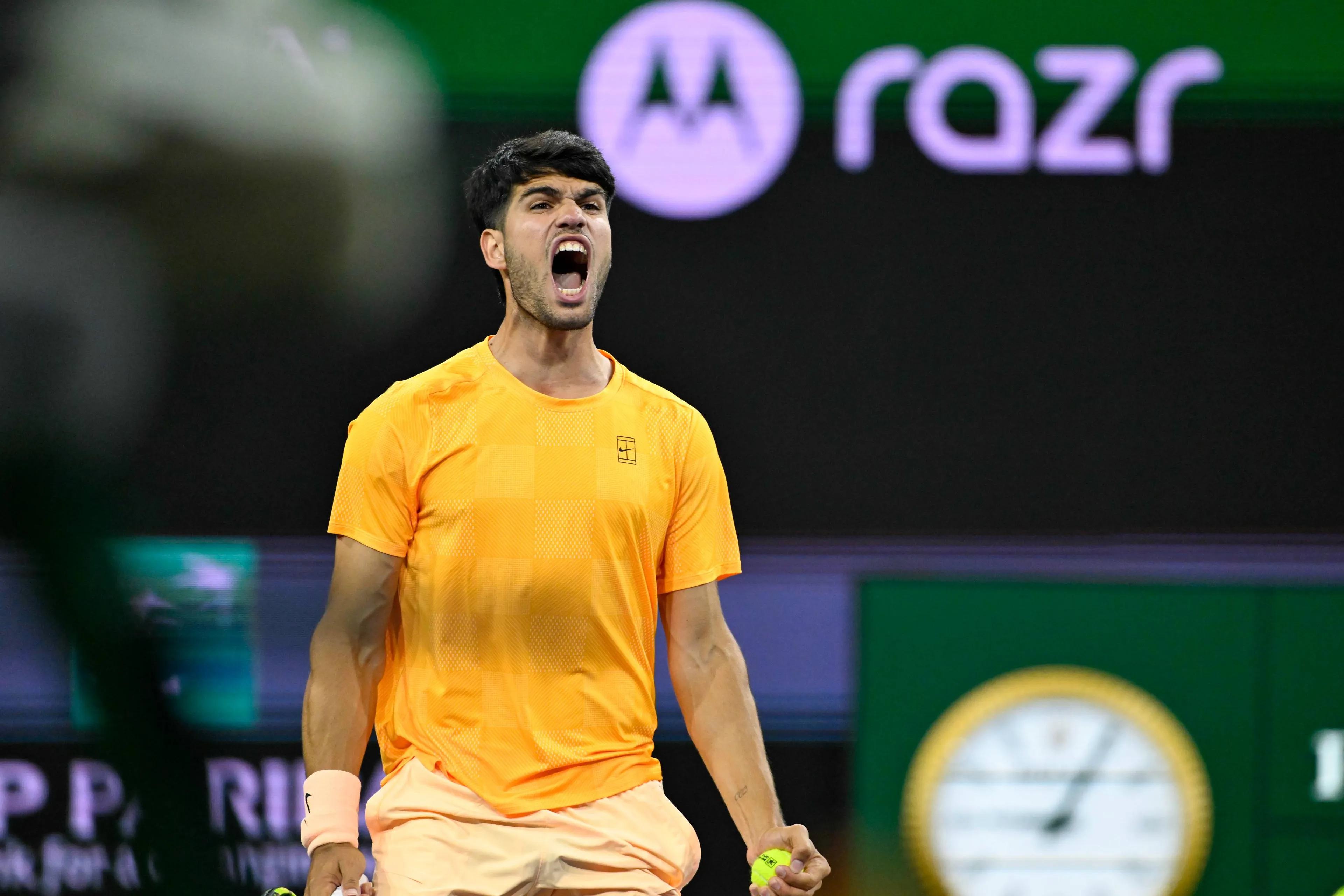 carlos-alcaraz-roar-celebration-bnp-paribas-open-indian-wells-2026