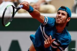 Khachanov_Karen_RolandGarros2018 300x201