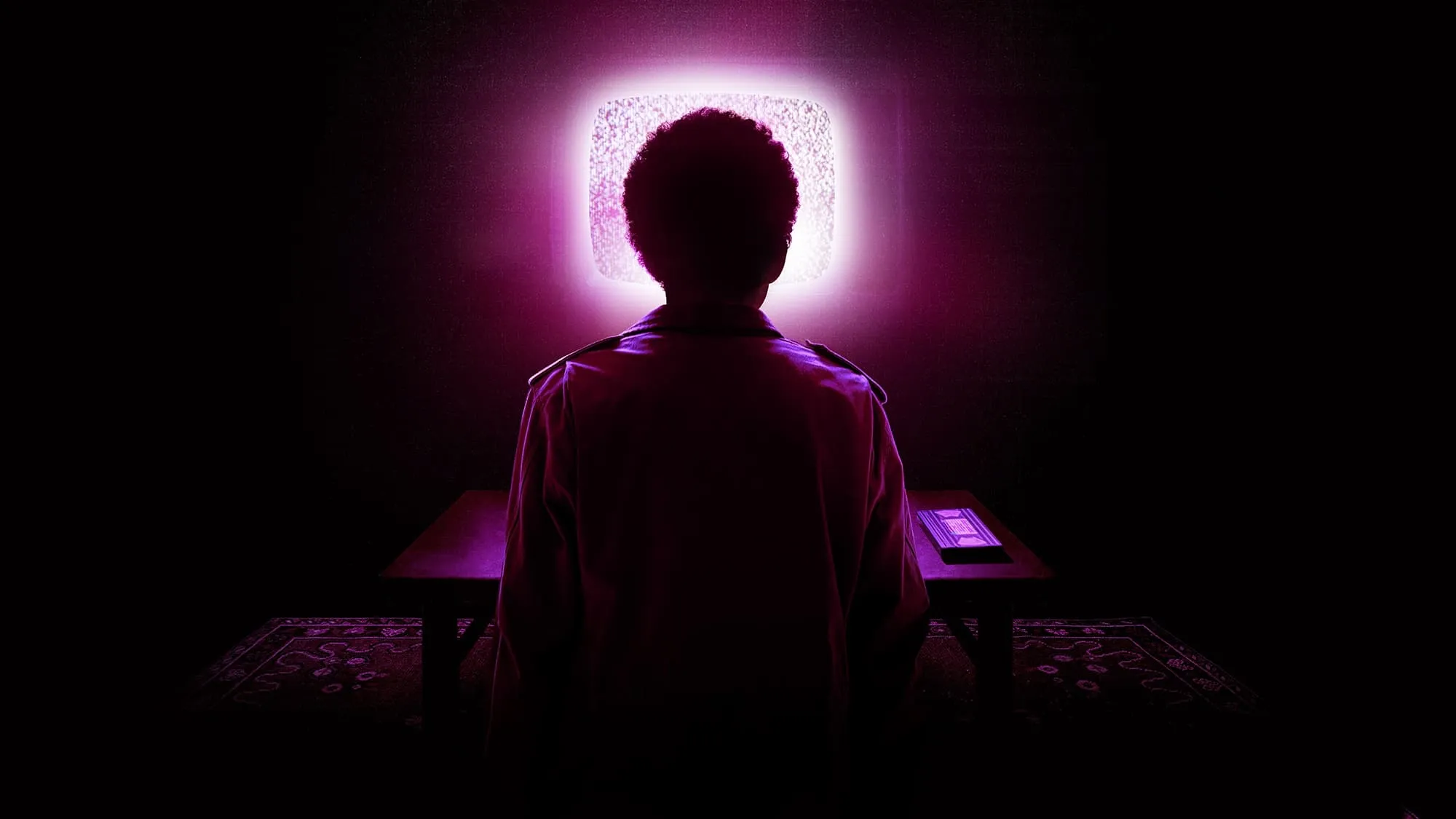 Psychologische A24-horrorfilm 'I Saw the TV Glow' heeft een releasedatum op Netflix