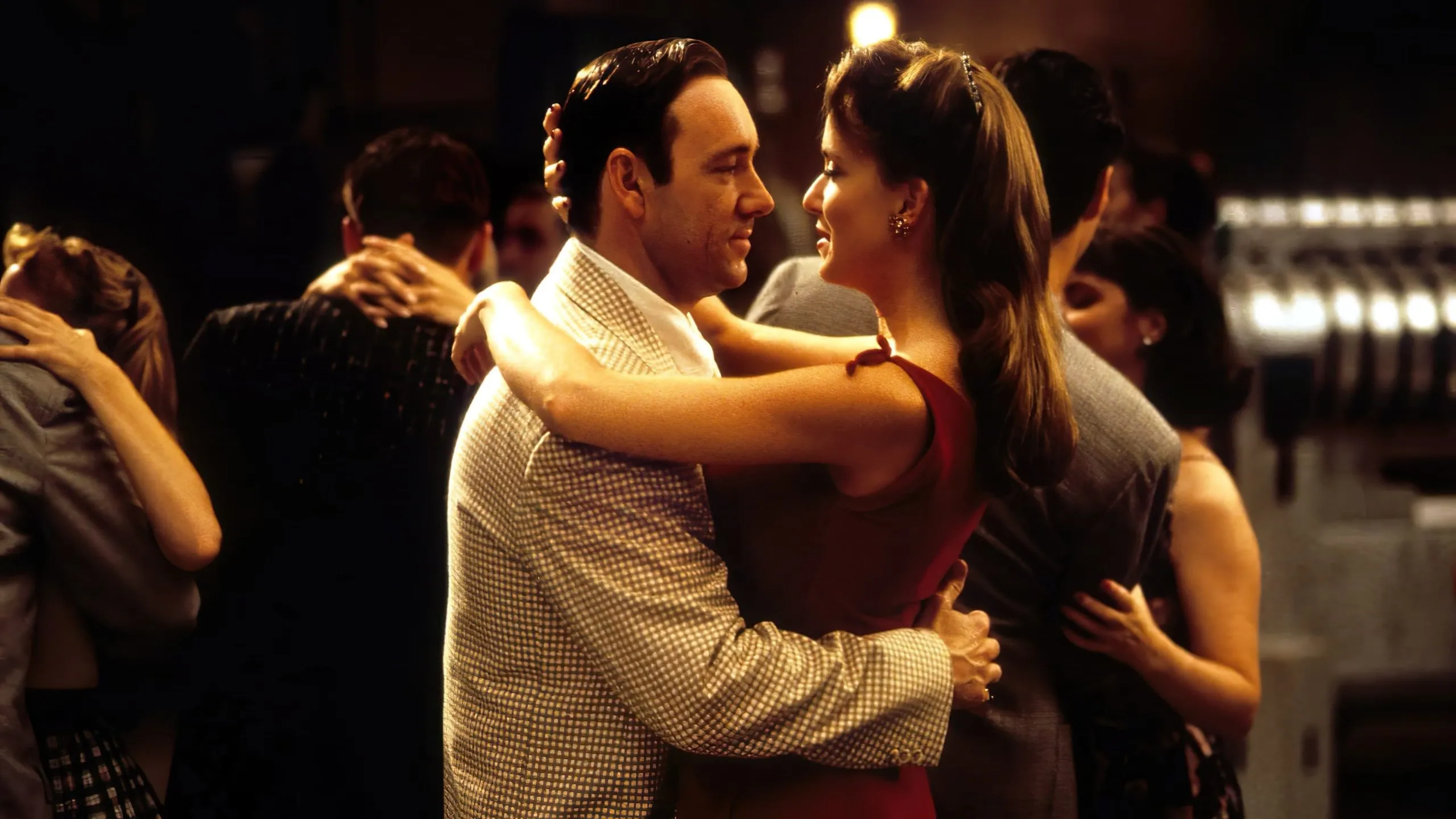 Epische klassieker met Kevin Spacey staat gewoon op Netflix: "Waanzinnige film!"