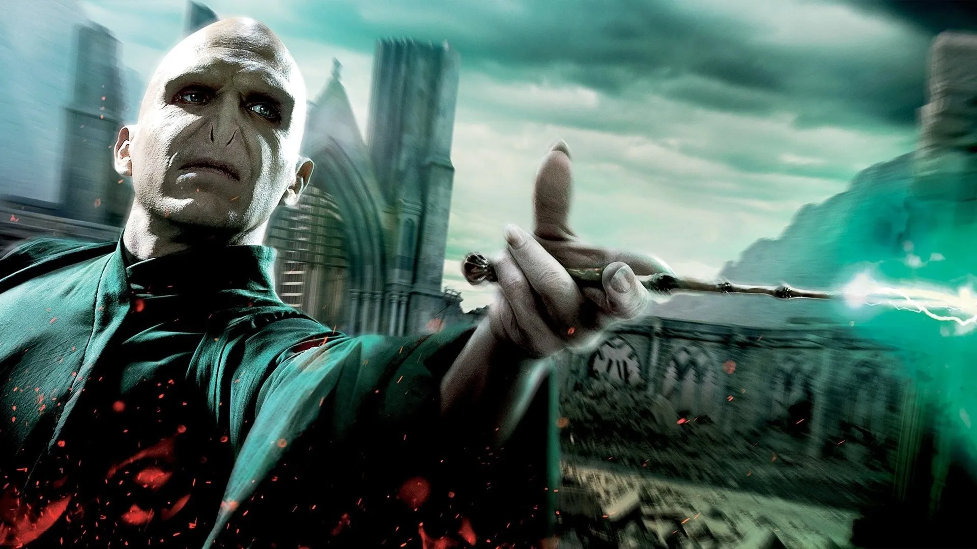 Voldemort-acteur Ralph Fiennes vindt triggerwarnings overdreven