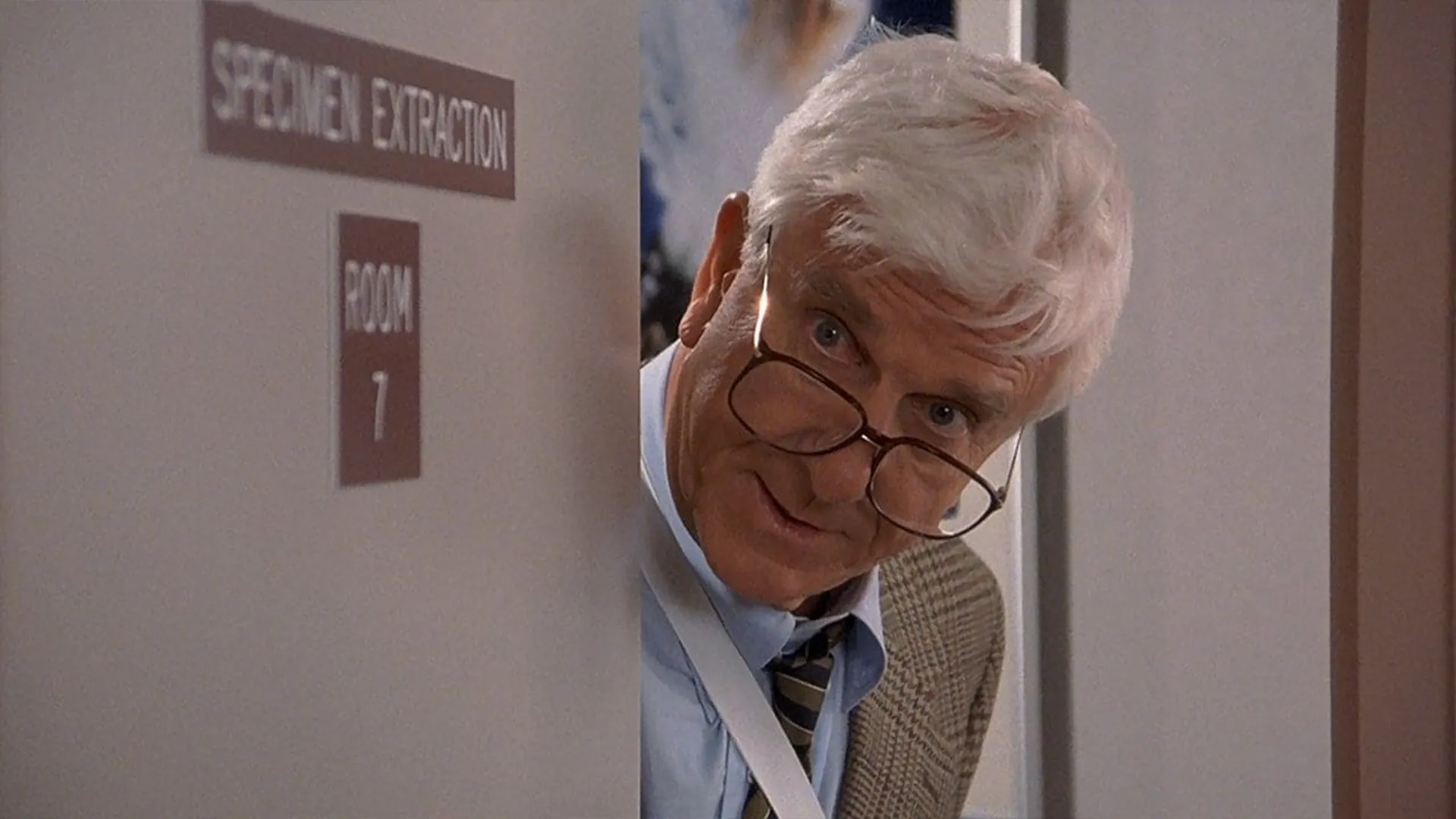 Liam Neeson stapt in de voetsporen van Leslie Nielsen voor 'The Naked Gun'-reboot