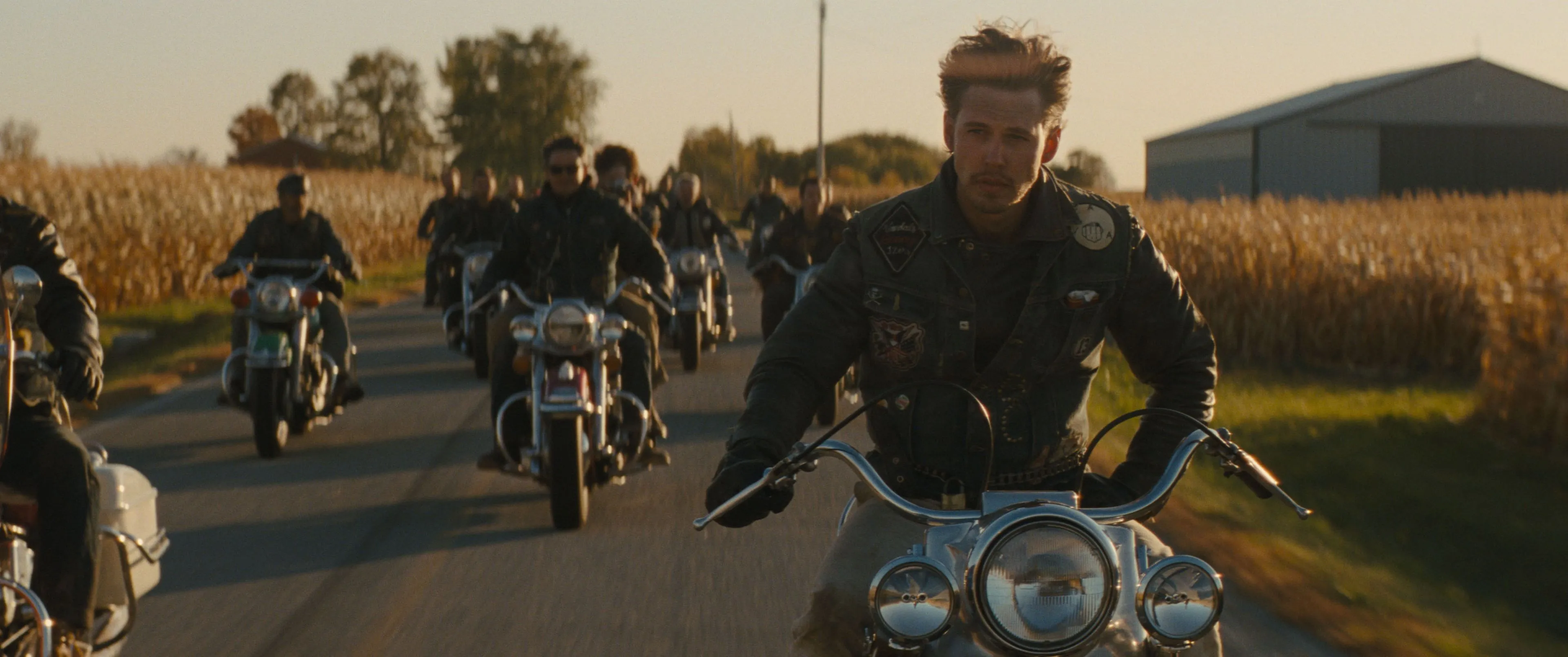 Nieuwe misdaadsfilm 'The Bikeriders' met Tom Hardy en Austin Butler binnenkort in de bioscoop