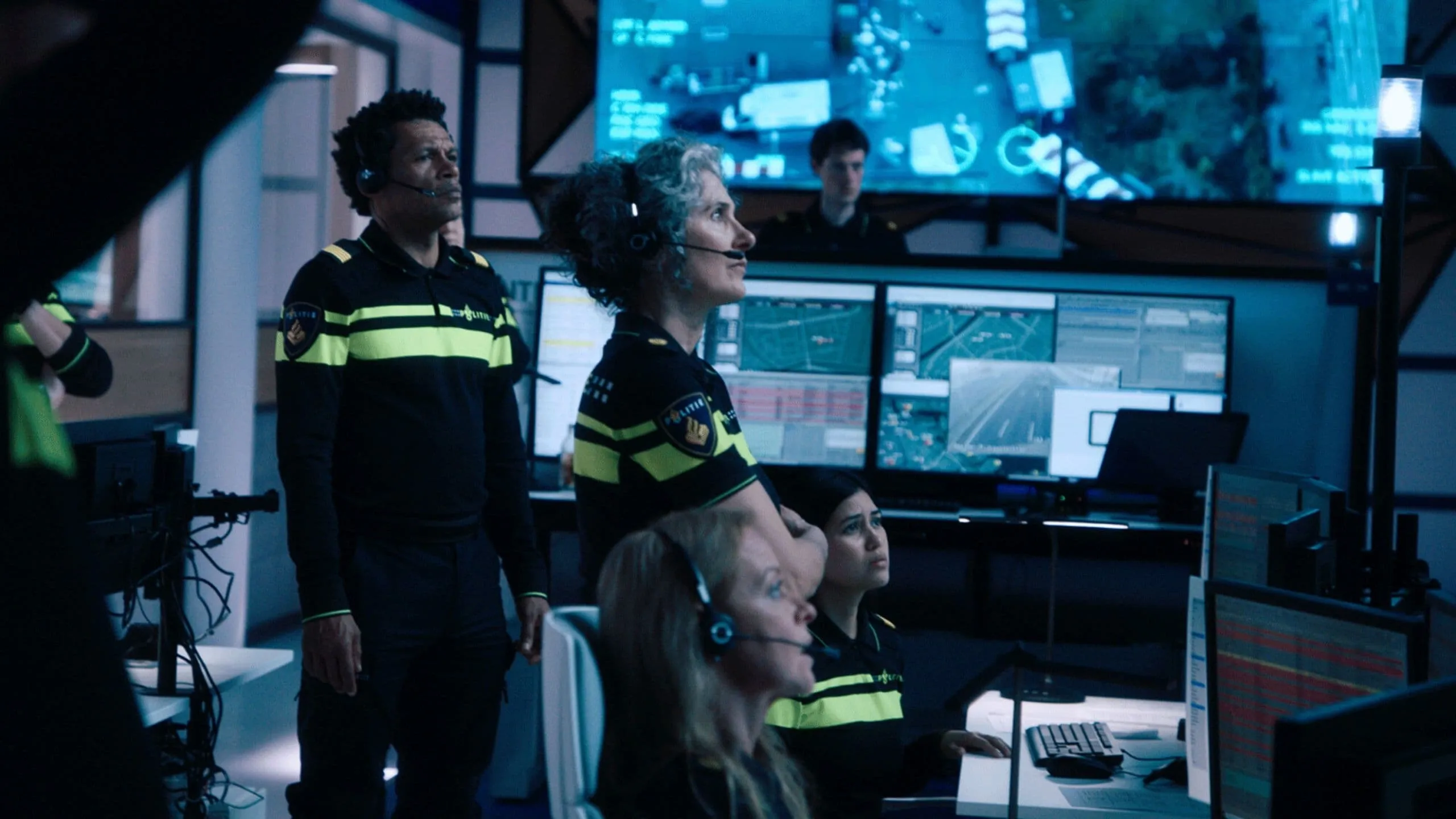 Netflix deelt voorproefje van veelbelovende nieuwe Nederlandse thriller 'Hostage'