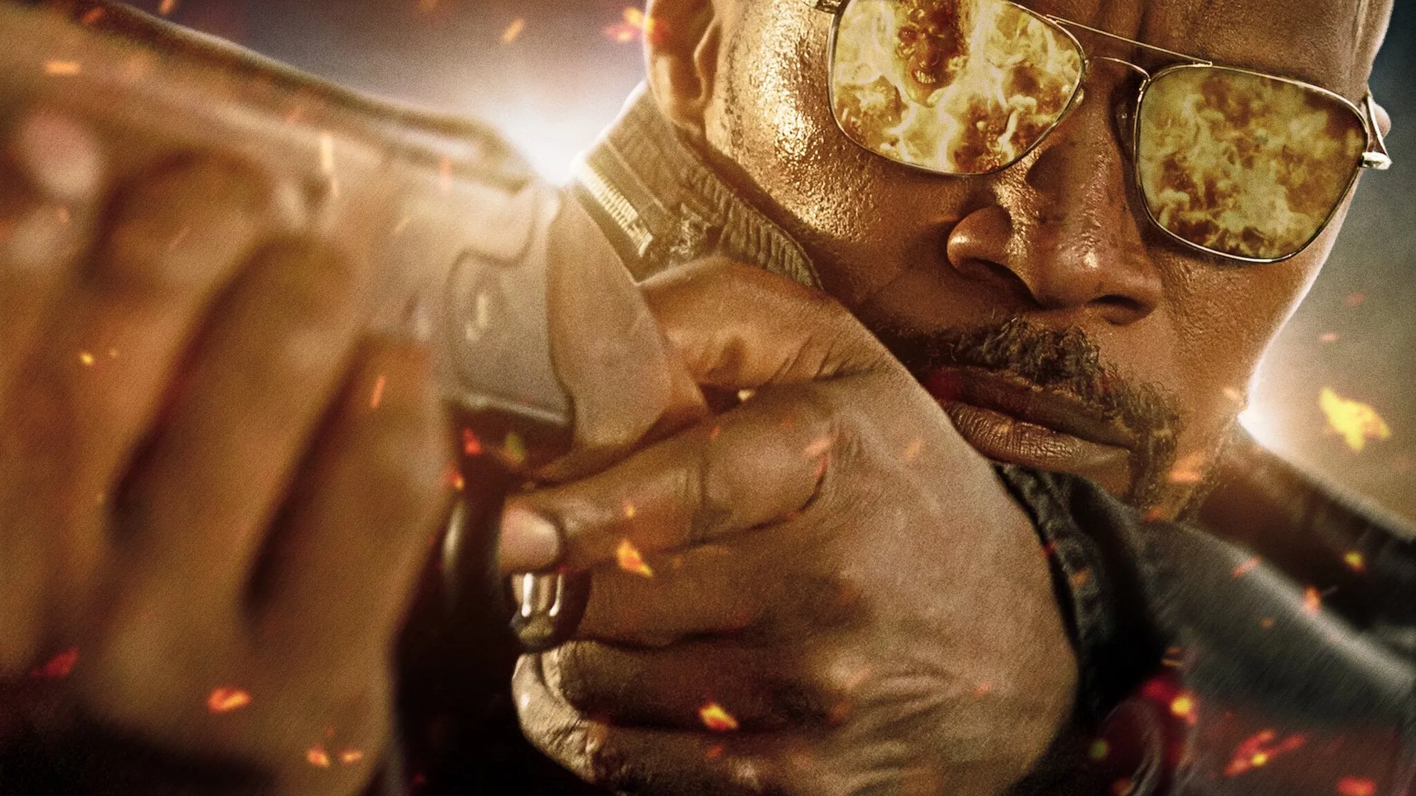 Jamie Foxx en Joseph Gordon-Levitt hebben superkrachten in deze sci-fi-hit op Netflix