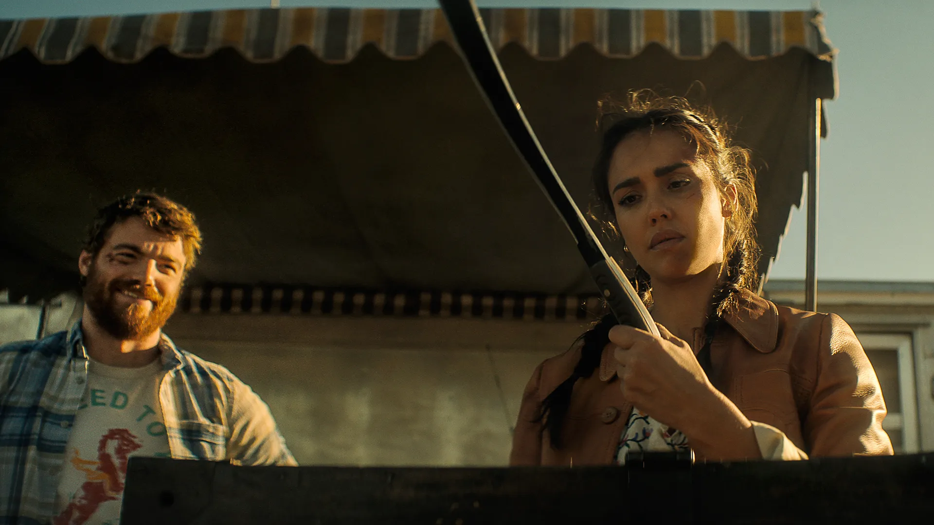 Jessica Alba is een Special Forces-officier in de nieuwe Netflix-film 'Trigger Warning'