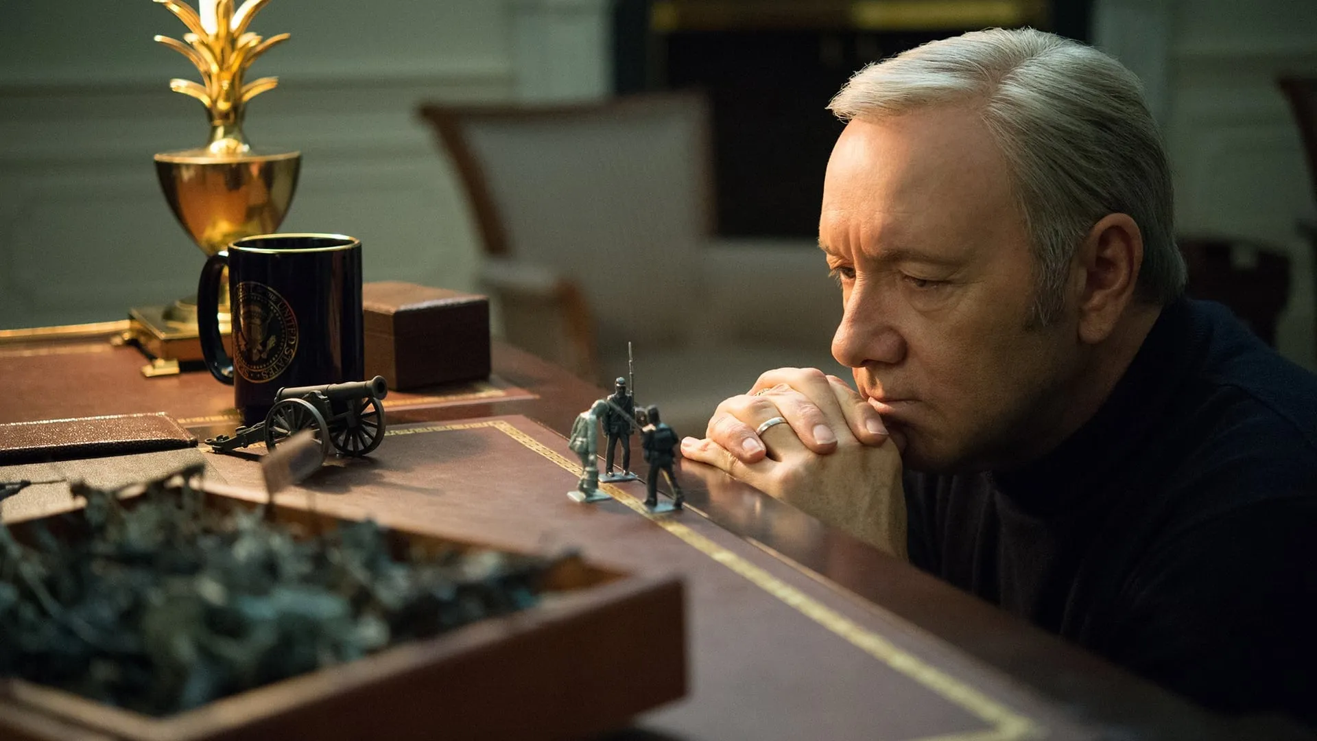 Kevin Spacey in tranen tijdens interview met Piers Morgan: "Huis in beslag genomen"