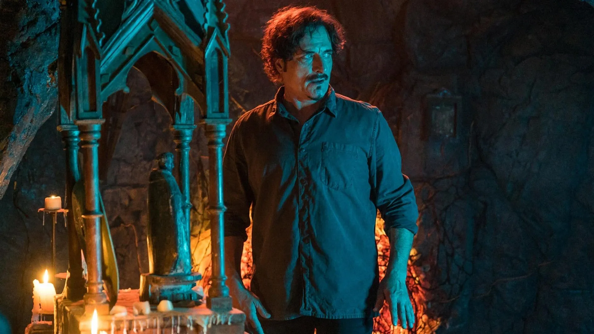 Deze bovennatuurlijke actieserie met Kim Coates is een verborgen parel op Netflix