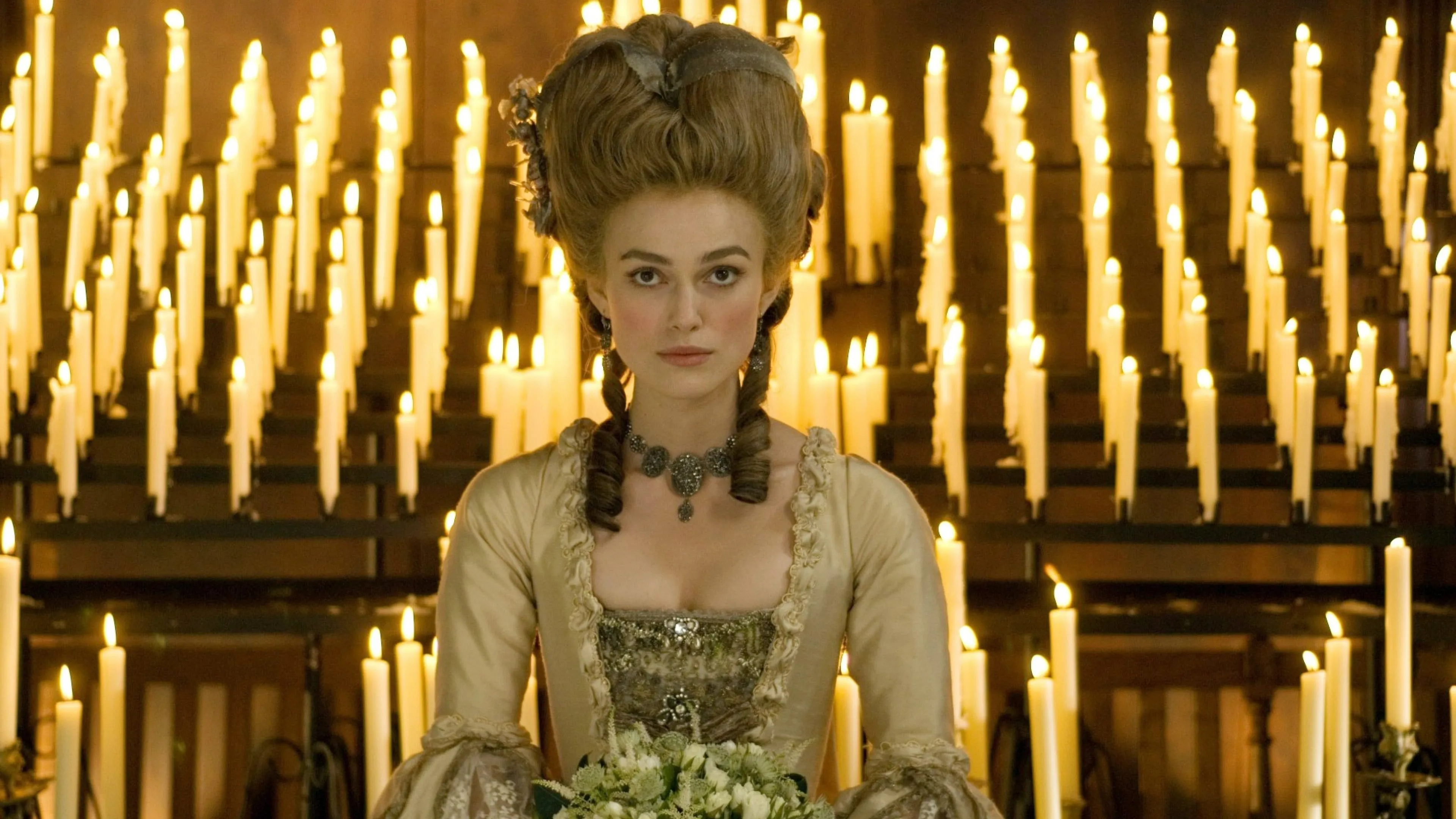 Bekroond kostuumdrama met Keira Knightley en Ralph Fiennes vanaf vandaag te streamen