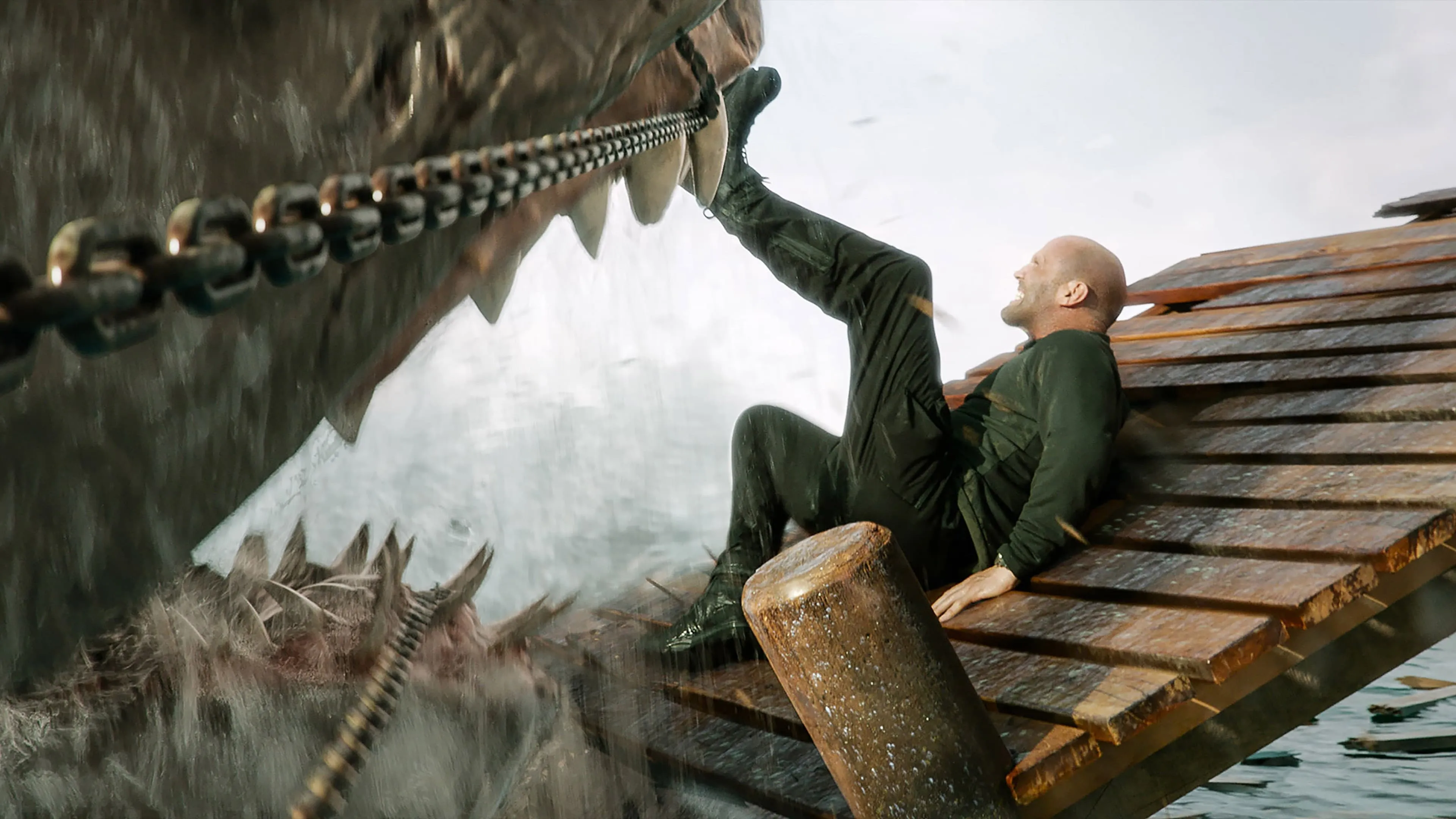 Knotsgekke haaienfilm met Jason Statham heeft een releasedatum op Netflix