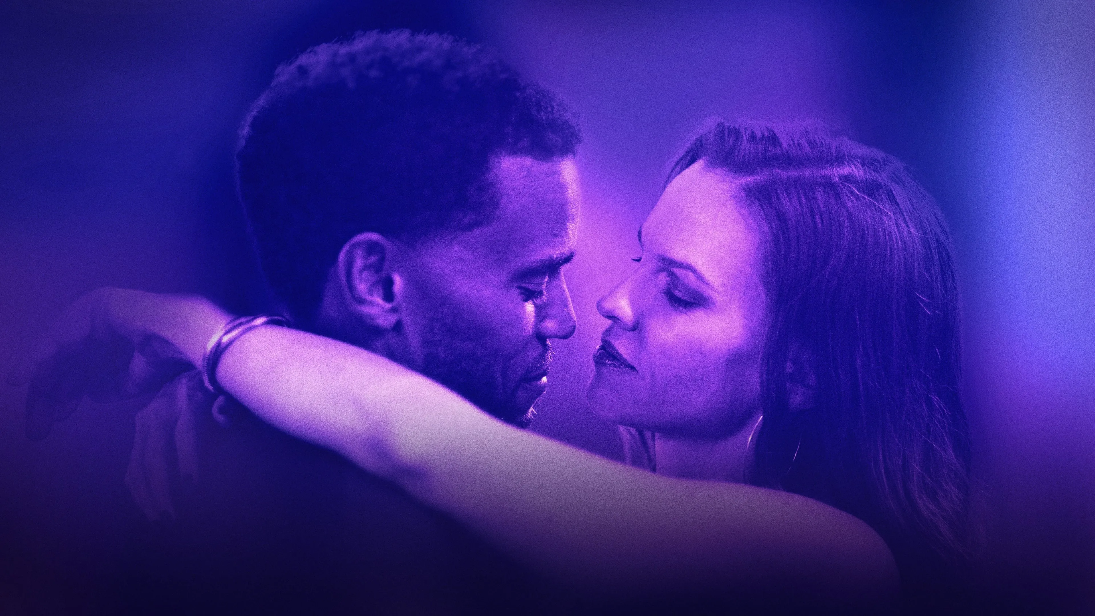Psychologische thriller met Hilary Swank maakt indruk op Netflix-kijkers: "echt een te gekke film!"