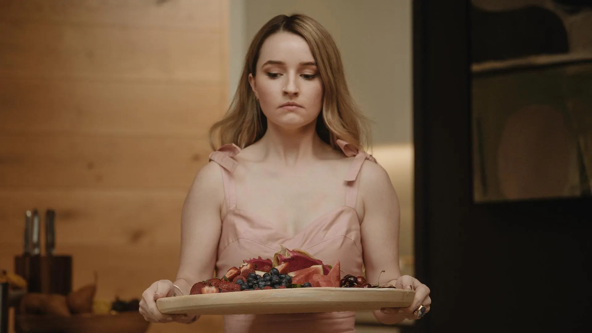 Bizarre Netflix-serie 'Apple Cider Vinegar' over oplichtster Belle Gibson onthult eerste teaser