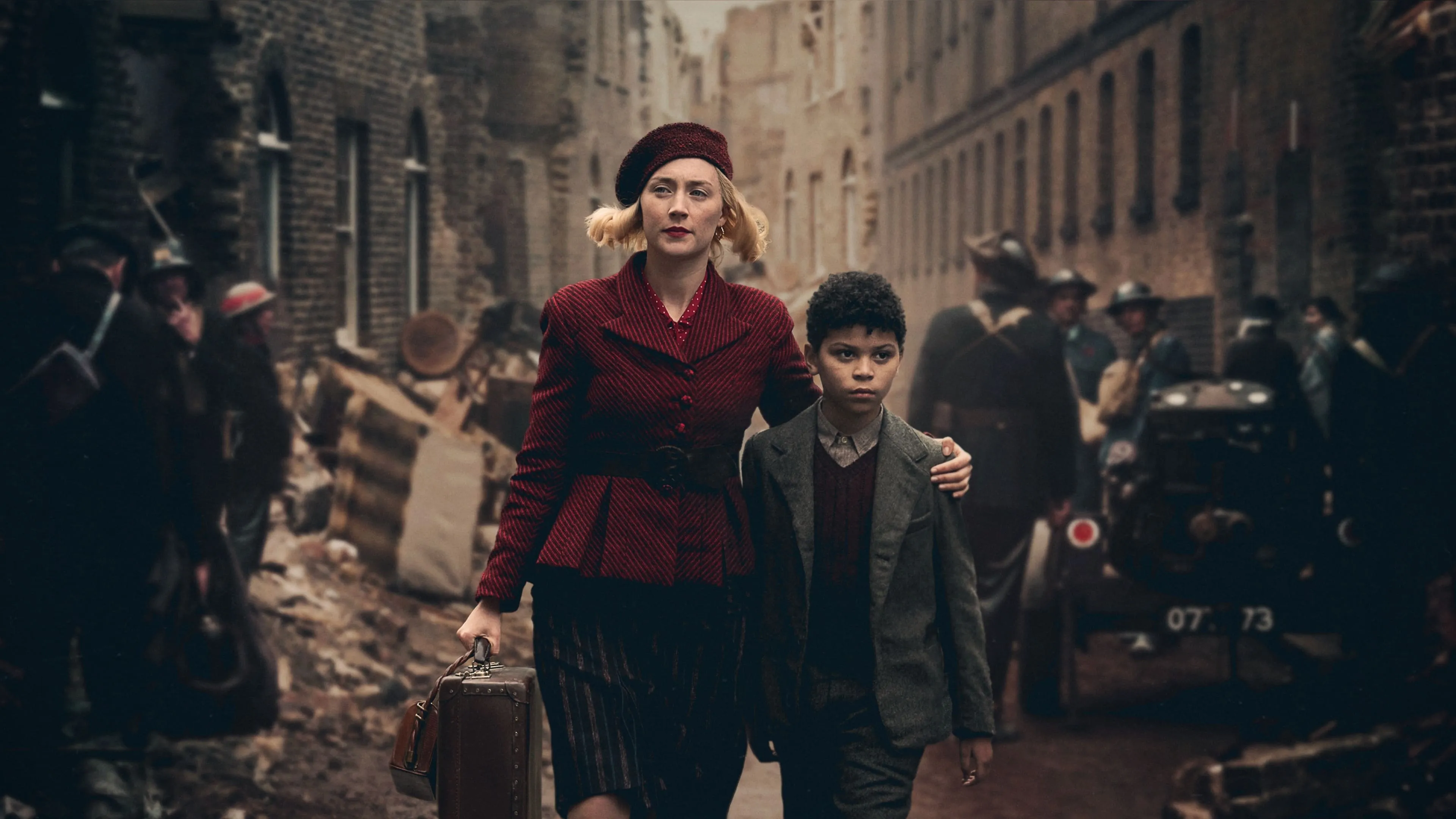 Aangrijpende WOII-bioscoopfilm 'Blitz' met Saoirse Ronan vanaf vandaag te streamen