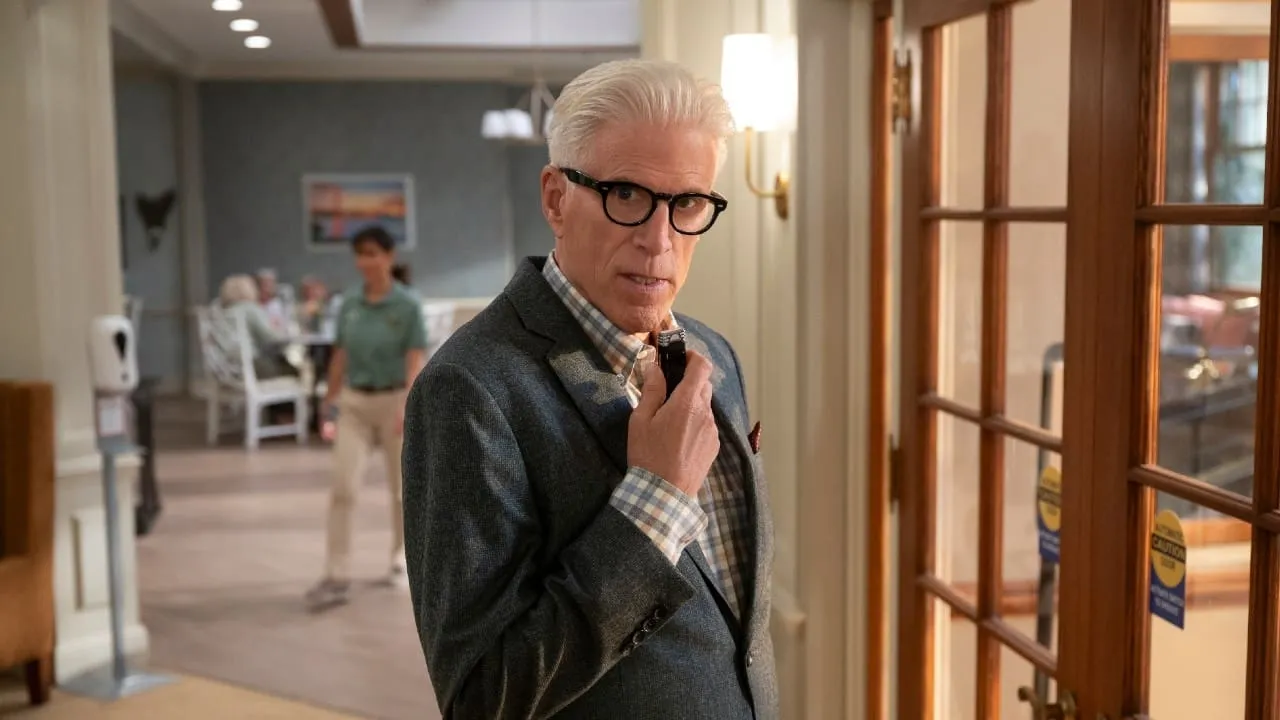 Nieuwe Netflix-serie 'A Man on the Inside' volgt Ted Danson undercover in een bejaardentehuis