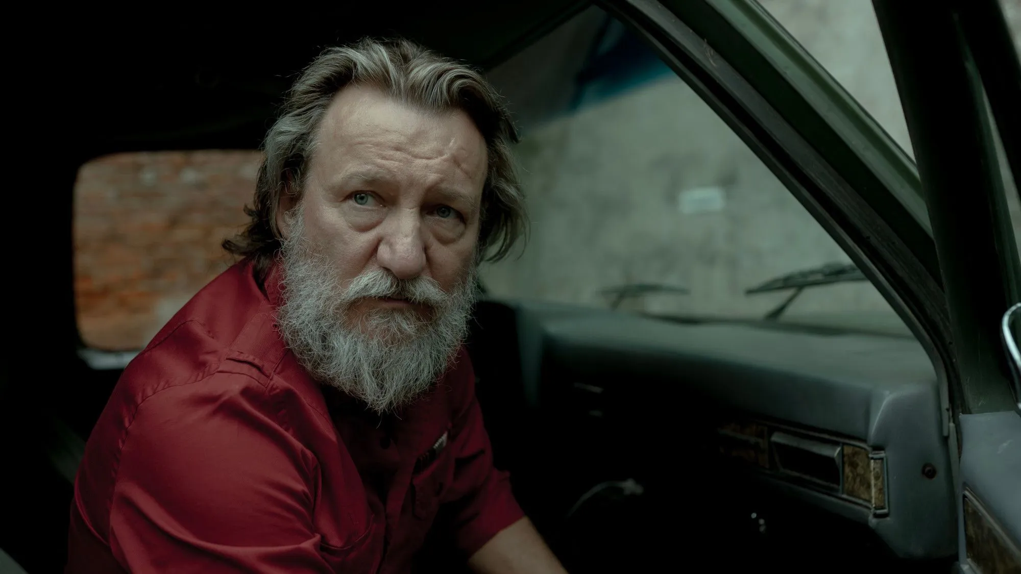 Nieuwe mysterieuze Netflix-thrillerserie uit Polen 'Hound's Hill' is al héél snel te streamen