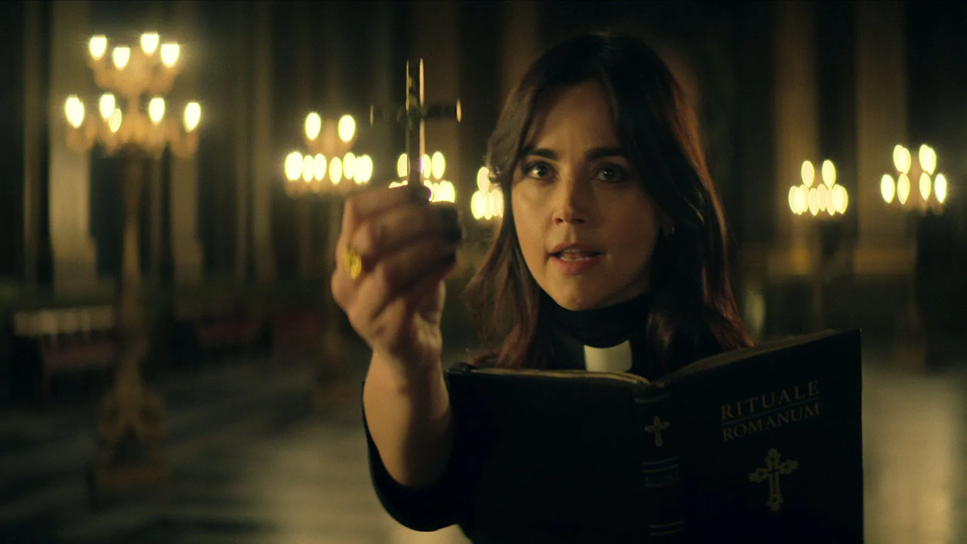 The Sandman-actrice Jenna Coleman onthult details over aankomend seizoen: "Wordt nóg beter!"