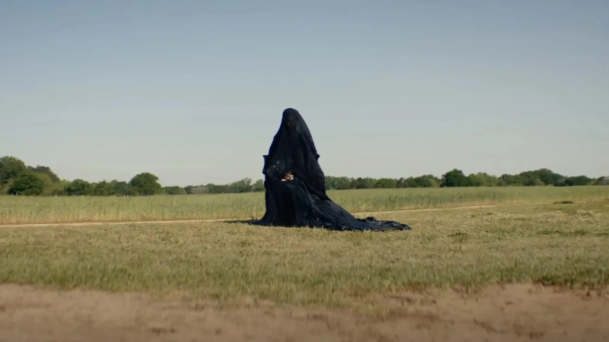 'The Woman in the Yard' trailer: Nieuwe Blumhouse-film van Netflix-hit 'Carry-On'-regisseur