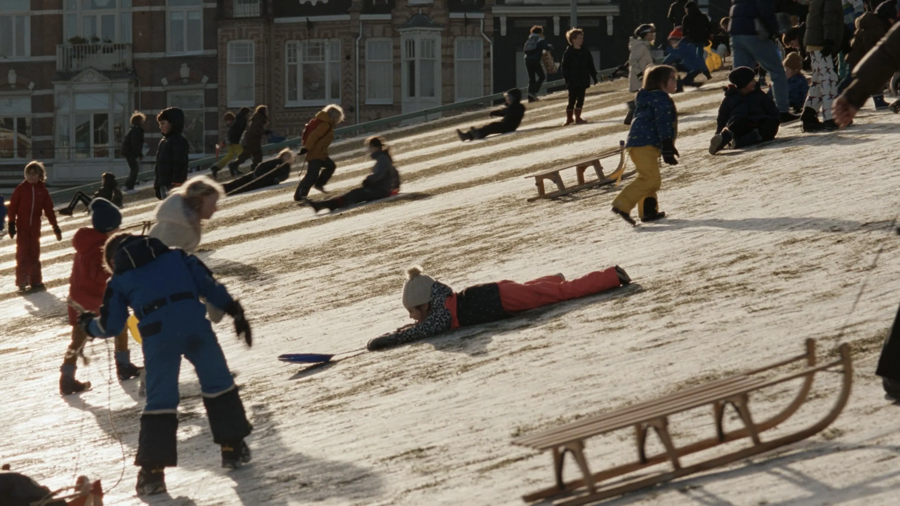Bekroonde WOII-docu trekt veel bekijks op HBO Max: "mooi idee om dit op scholen te laten zien!"