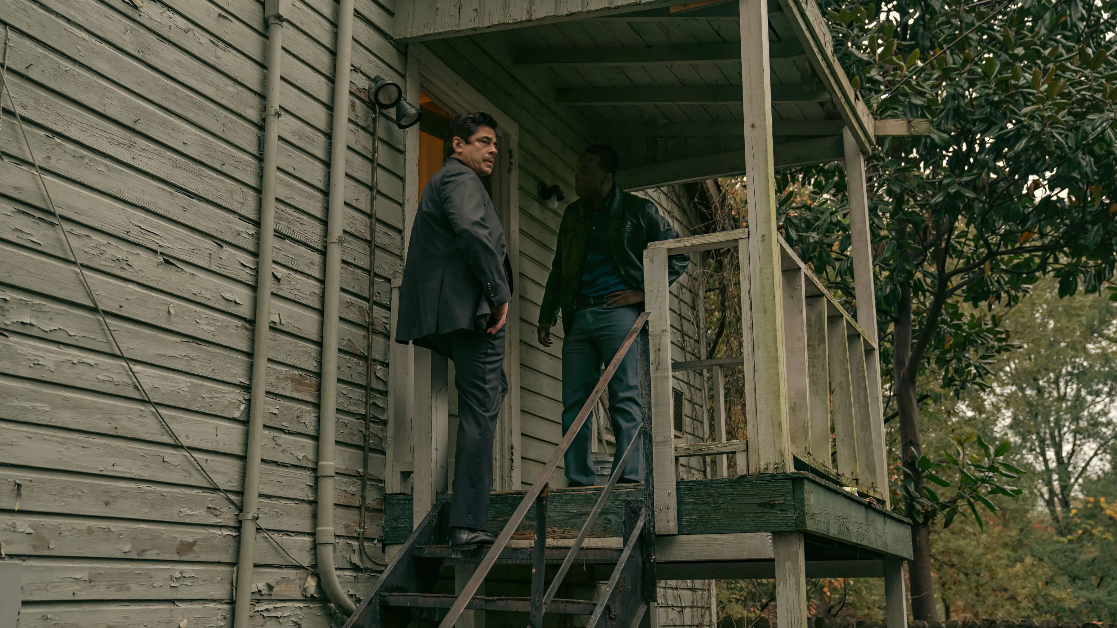 Deze spannende thriller met Benicio del Toro is een must-watch op Netflix: "Uitstekende twists"