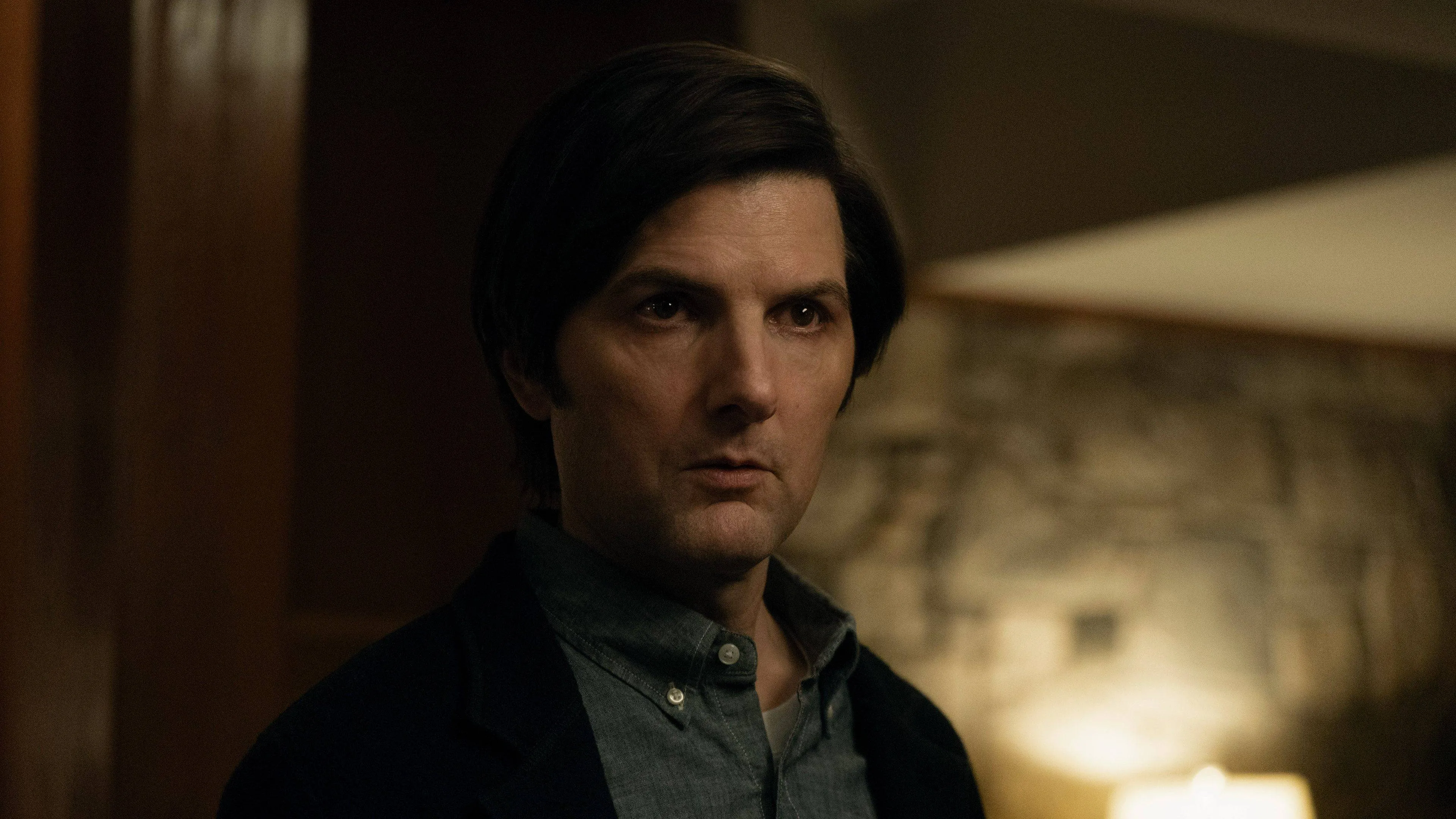 Nieuw seizoen van thrillerserie met Adam Scott scoort direct torenhoge kijkcijfers