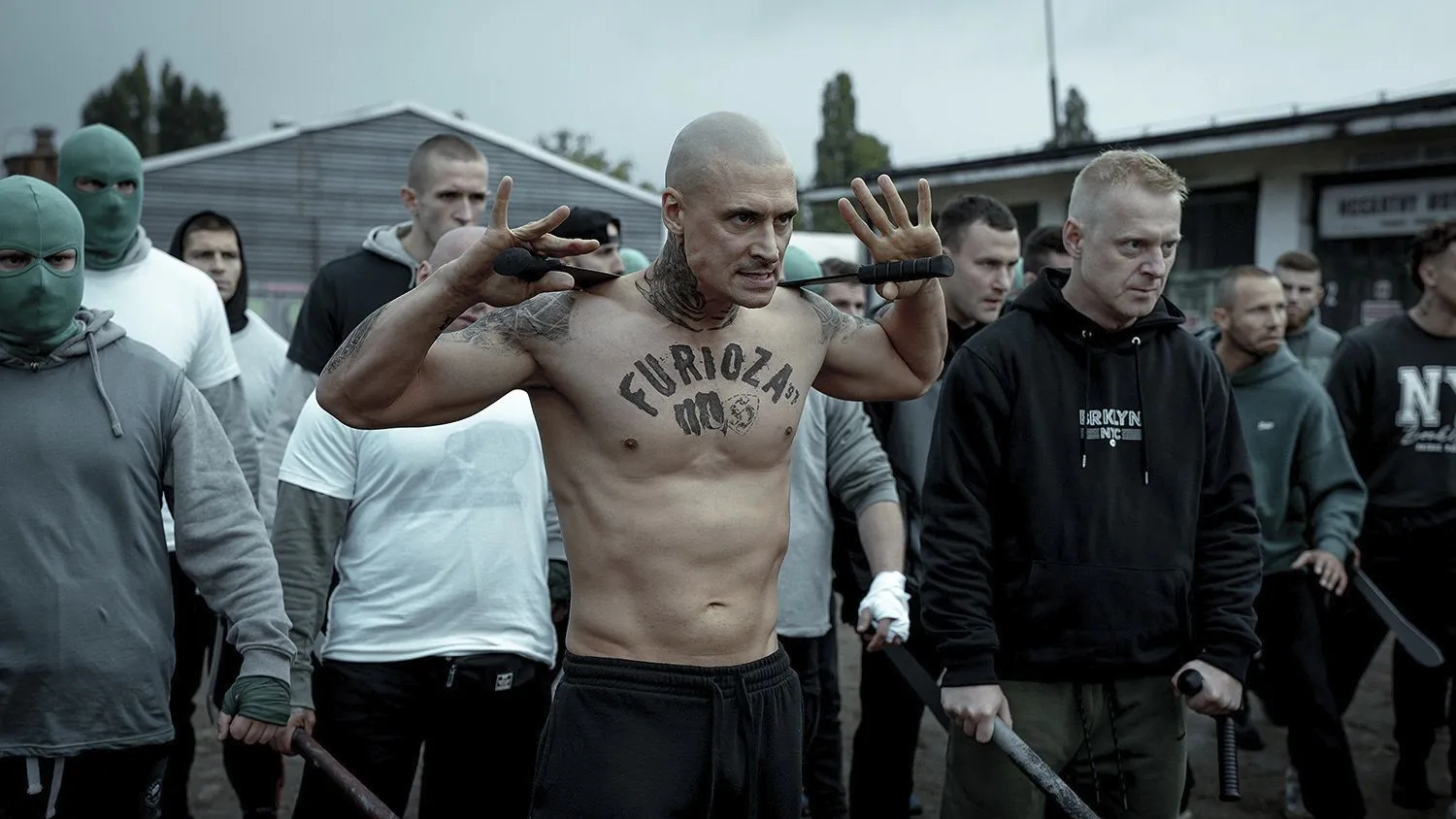 Netflix onthult explosieve trailer van keiharde actiefilm over hooliganisme: 'Furioza Again'