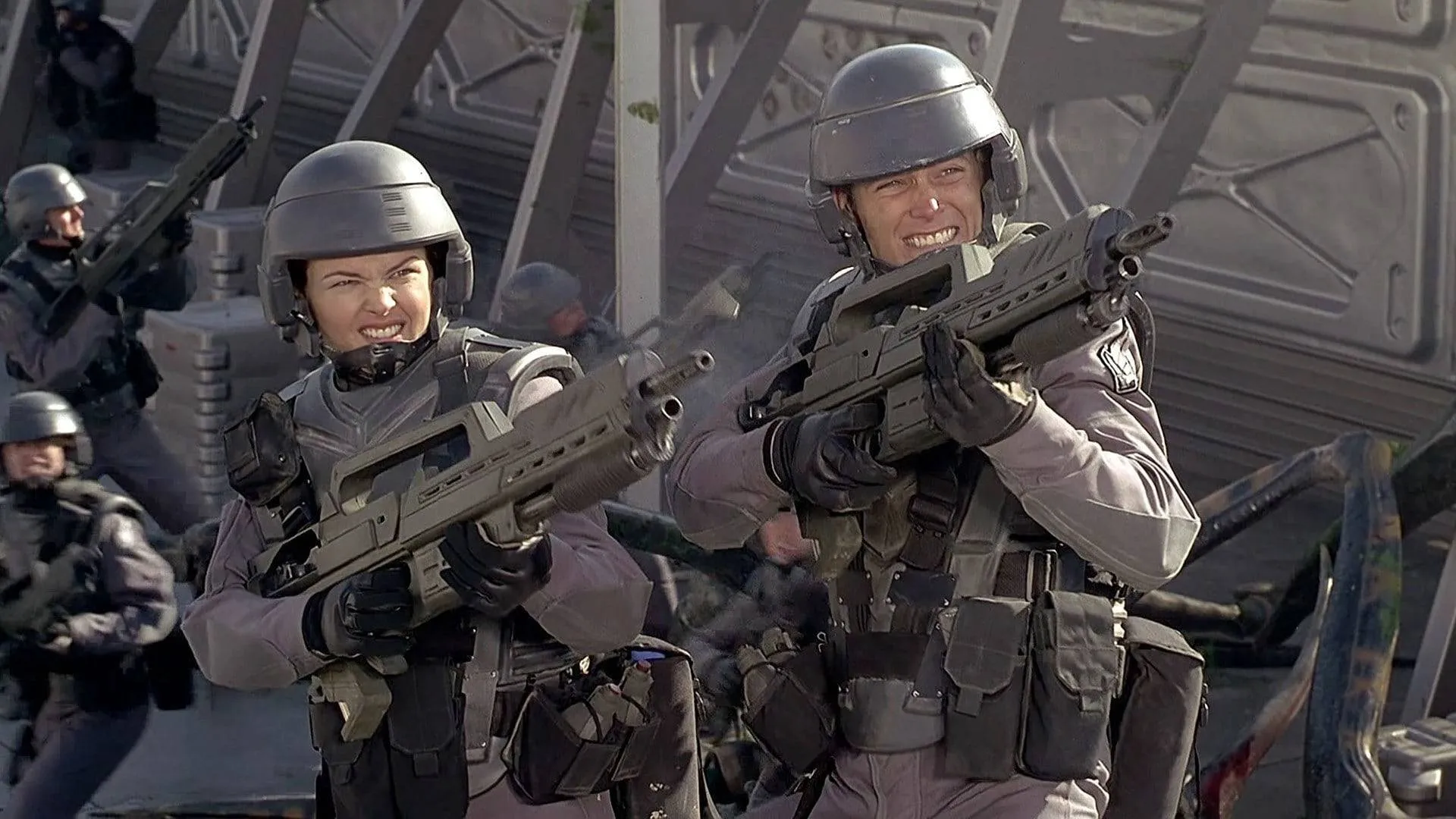 Sony heeft grote plannen voor een remake van Paul Verhoeven's 'Starship Troopers'