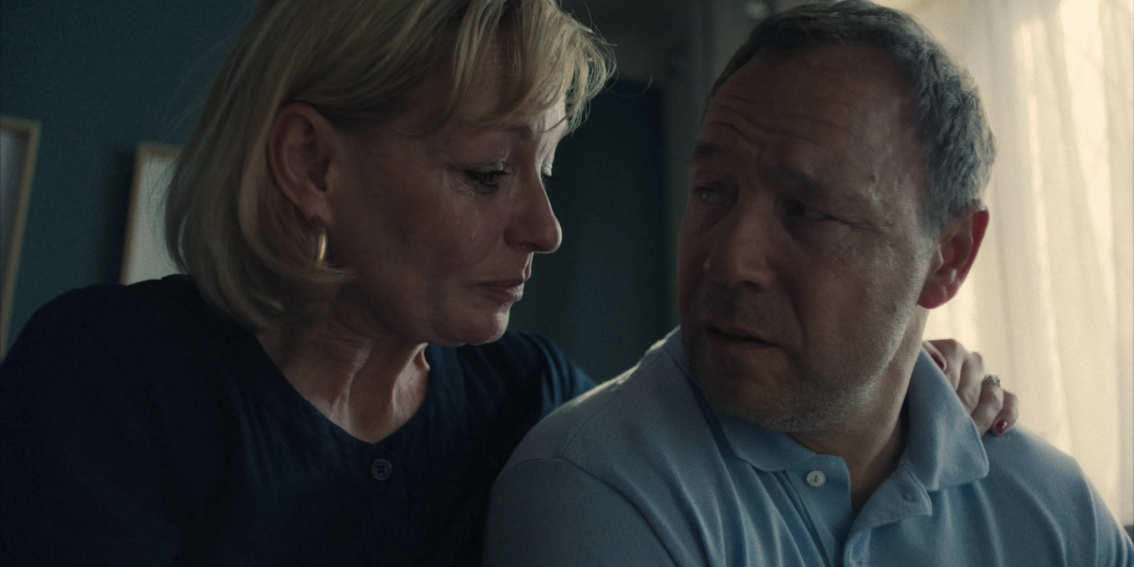 IJzersterke thriller met Stephen Graham nu te zien op Netflix: “een hoogtepunt dit seriejaar!”