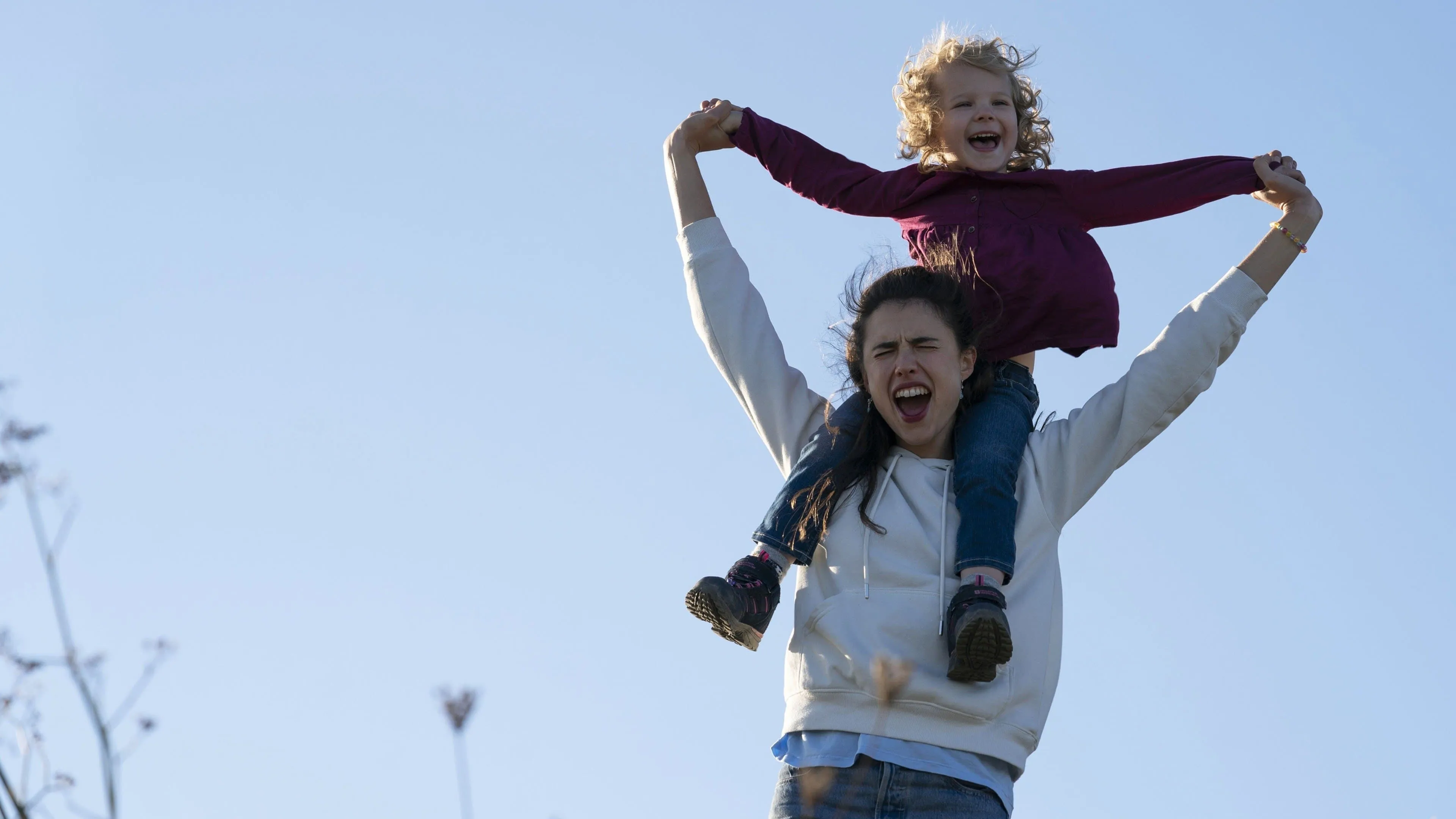 Deze prachtige serie met Margaret Qualley mag niet ontbreken op je Netflix-lijst: "Zó goed!"